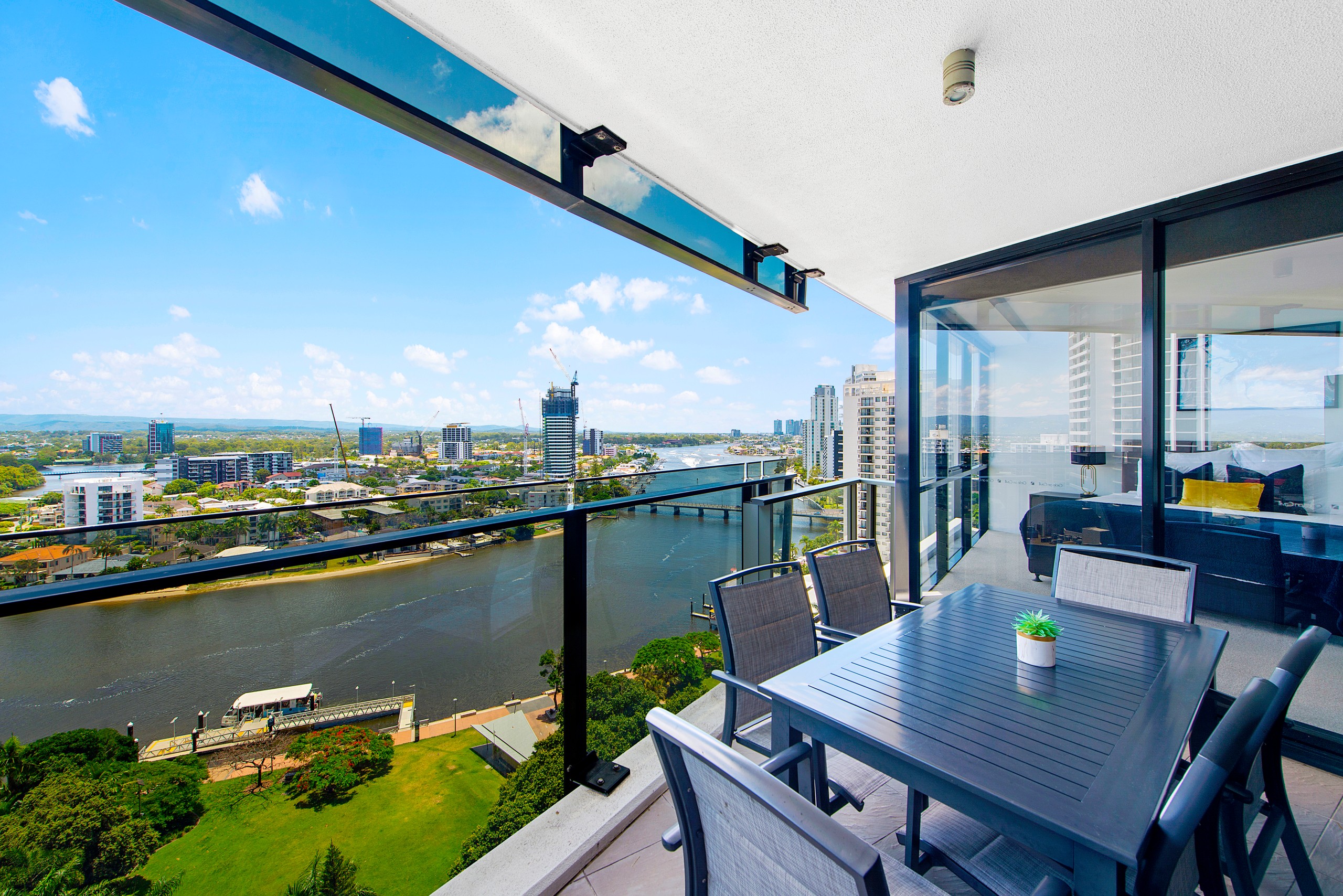 1147/9 Ferny Avenue, Surfers Paradise, QLD 4217
