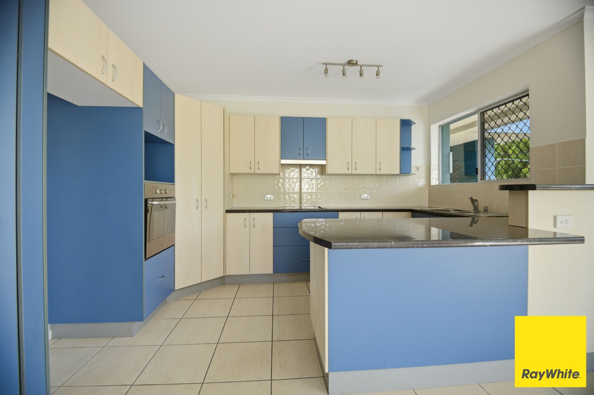 3/17 Bailey Street, Woody Point, QLD 4019