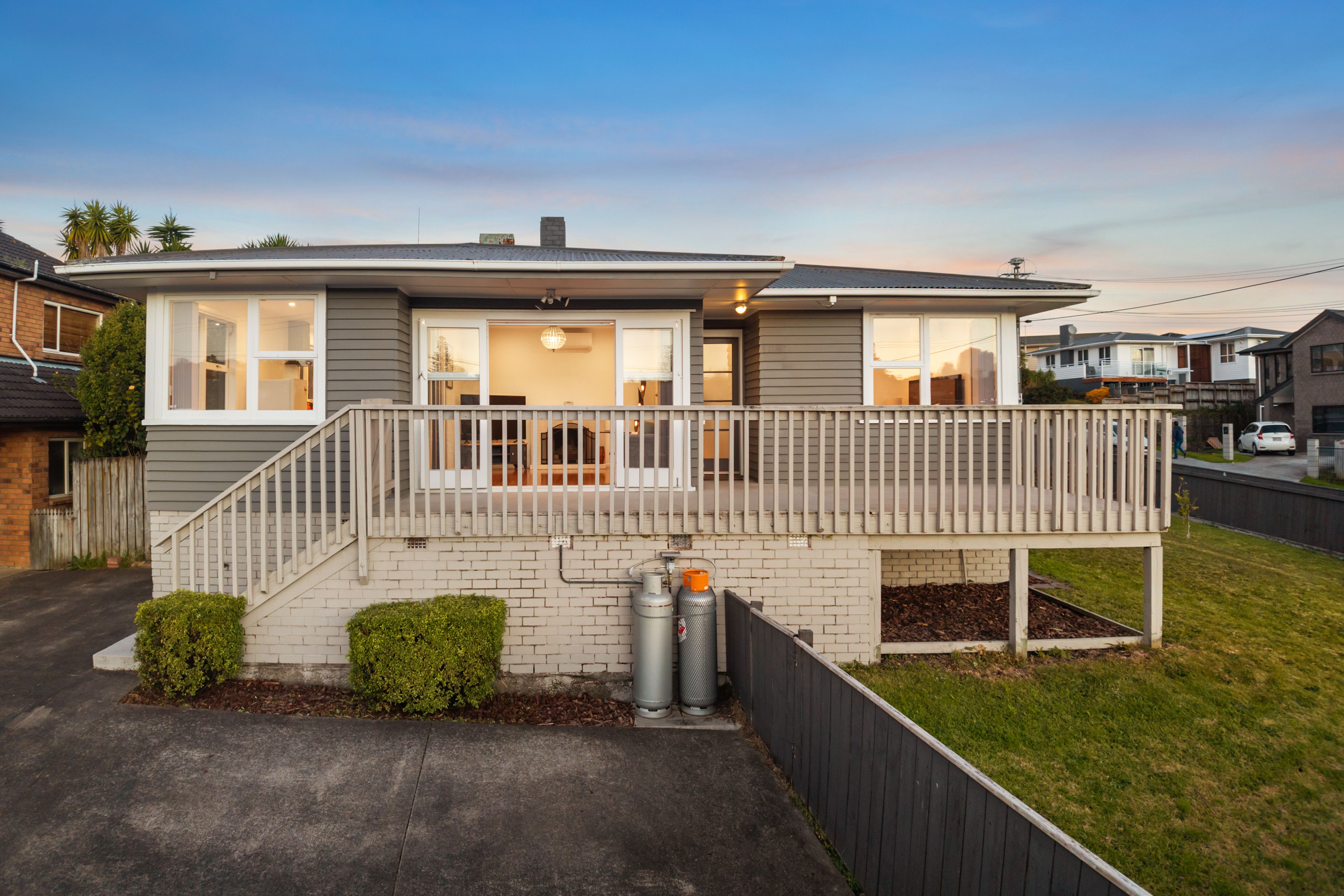 42A John Davis Road, Mount Roskill, Auckland City