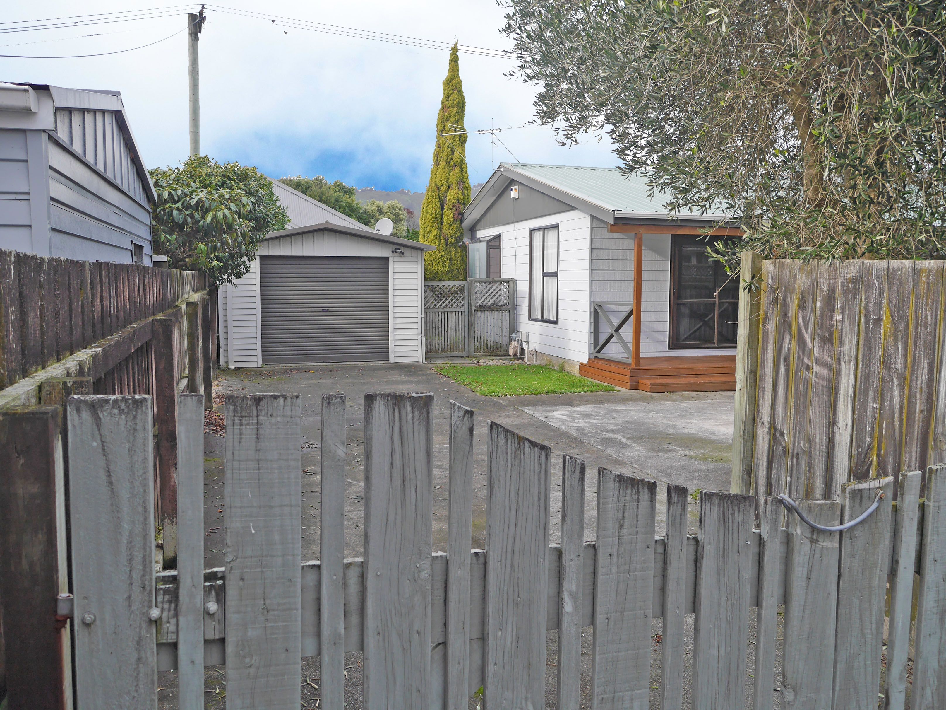 385B Cambridge Terrace, Naenae, Lower Hutt City