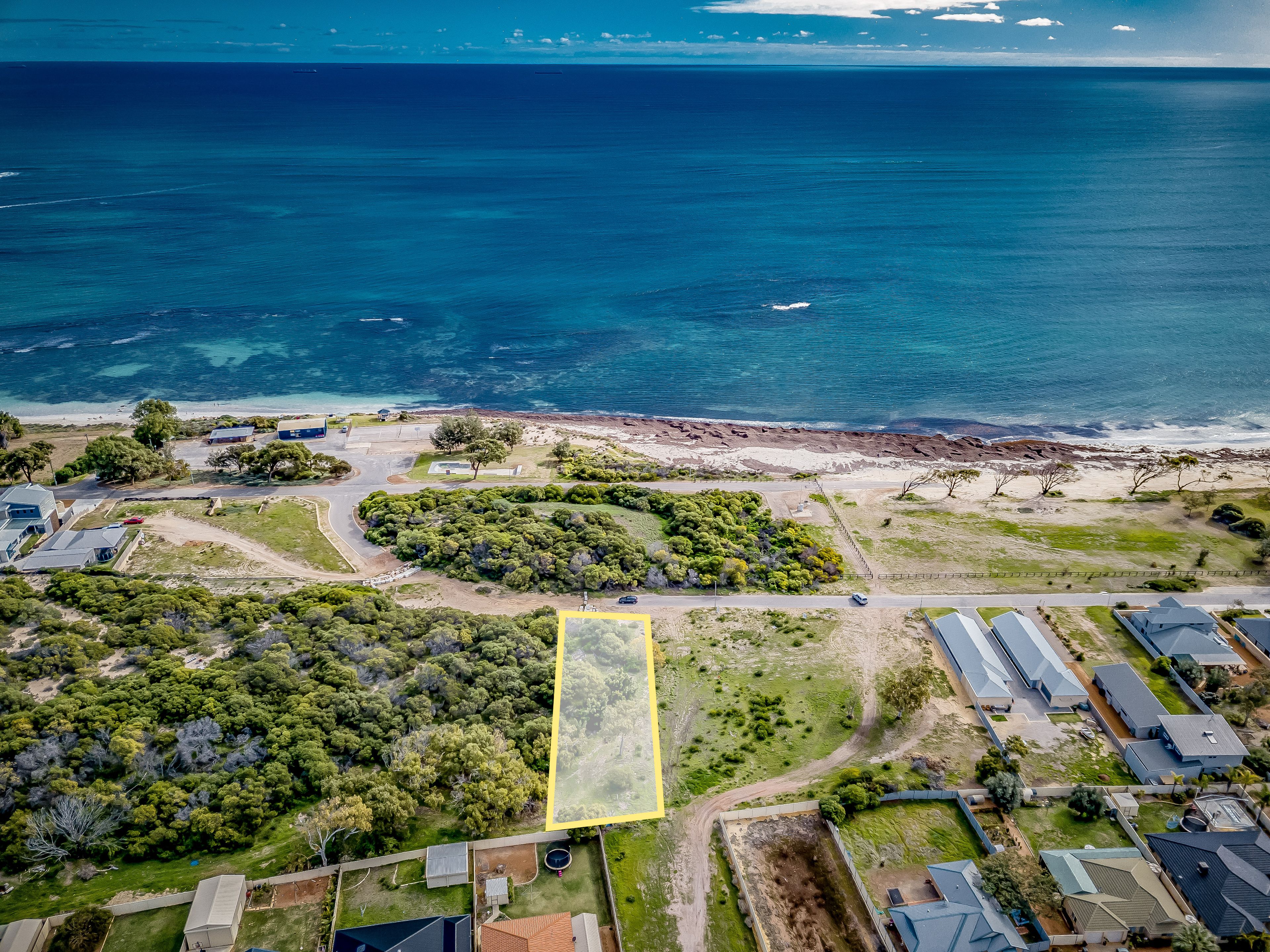 19 Estuary Way, Drummond Cove, WA 6532