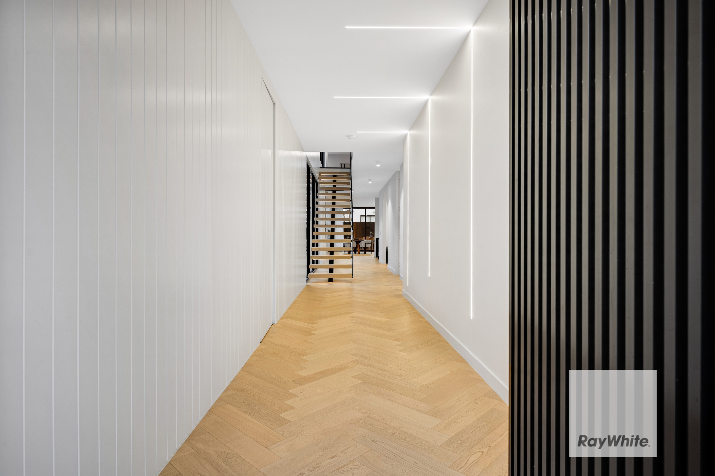 135 Blossom Drive, Greenvale, VIC 3059