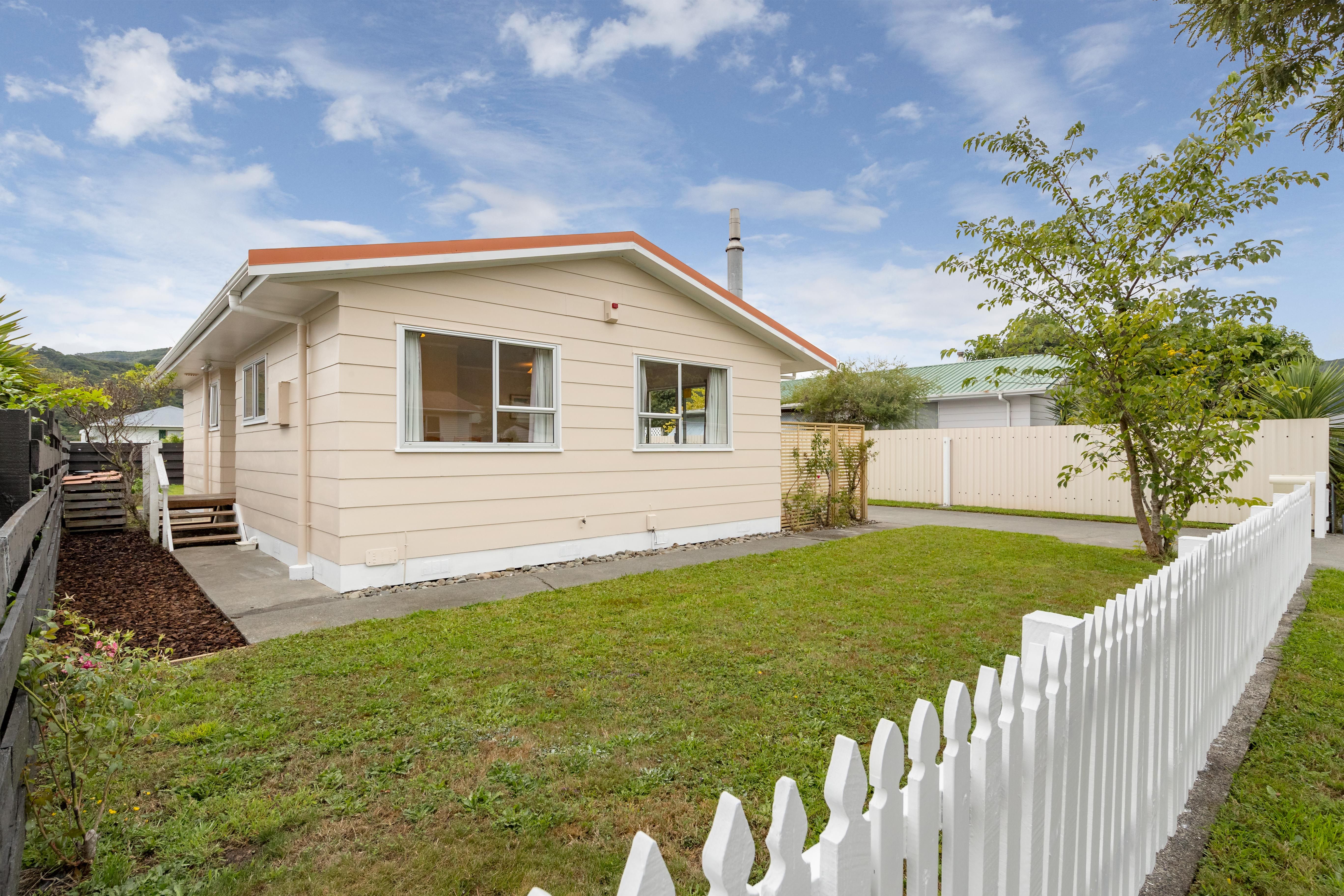 55 Berkeley Road, Wainuiomata, Lower Hutt City