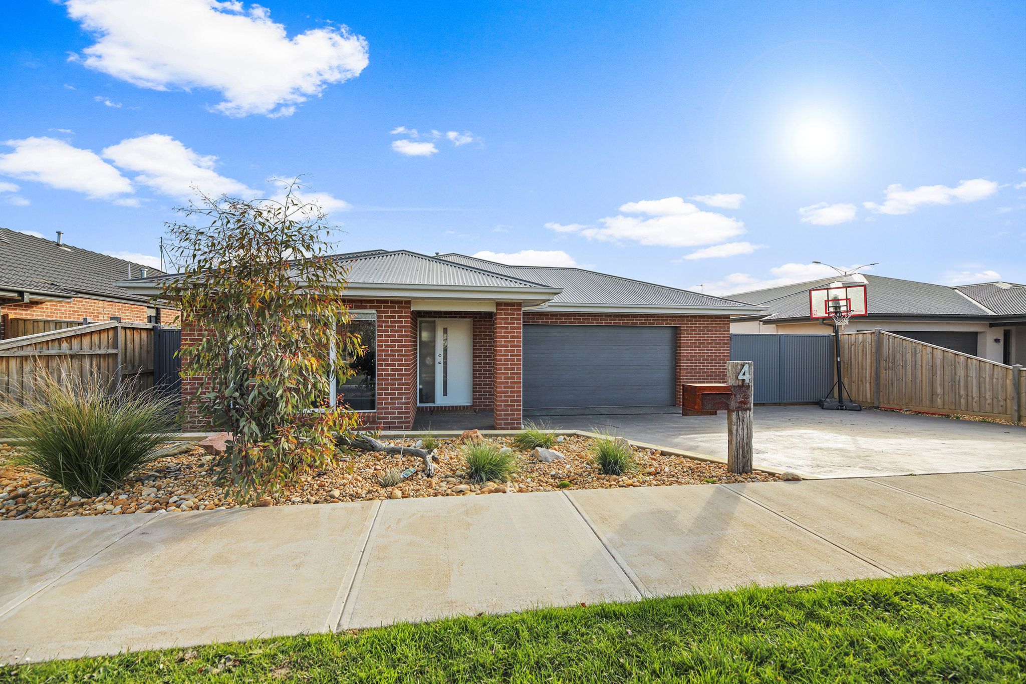 4 Kakoura Street, Drouin, VIC 3818 Sold House Ray White Drouin