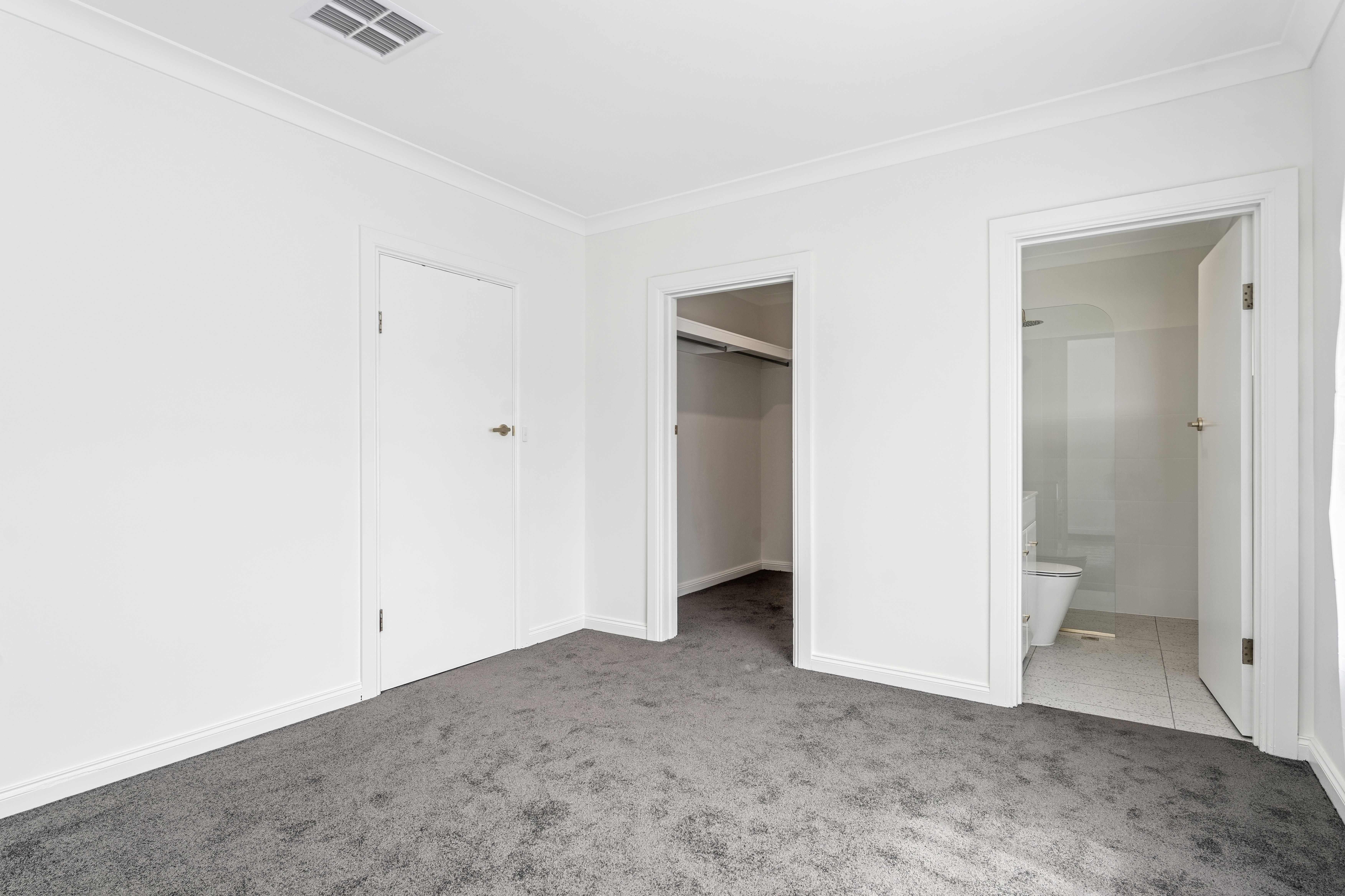 331 Tapleys Hill Road — photo 6 of 12