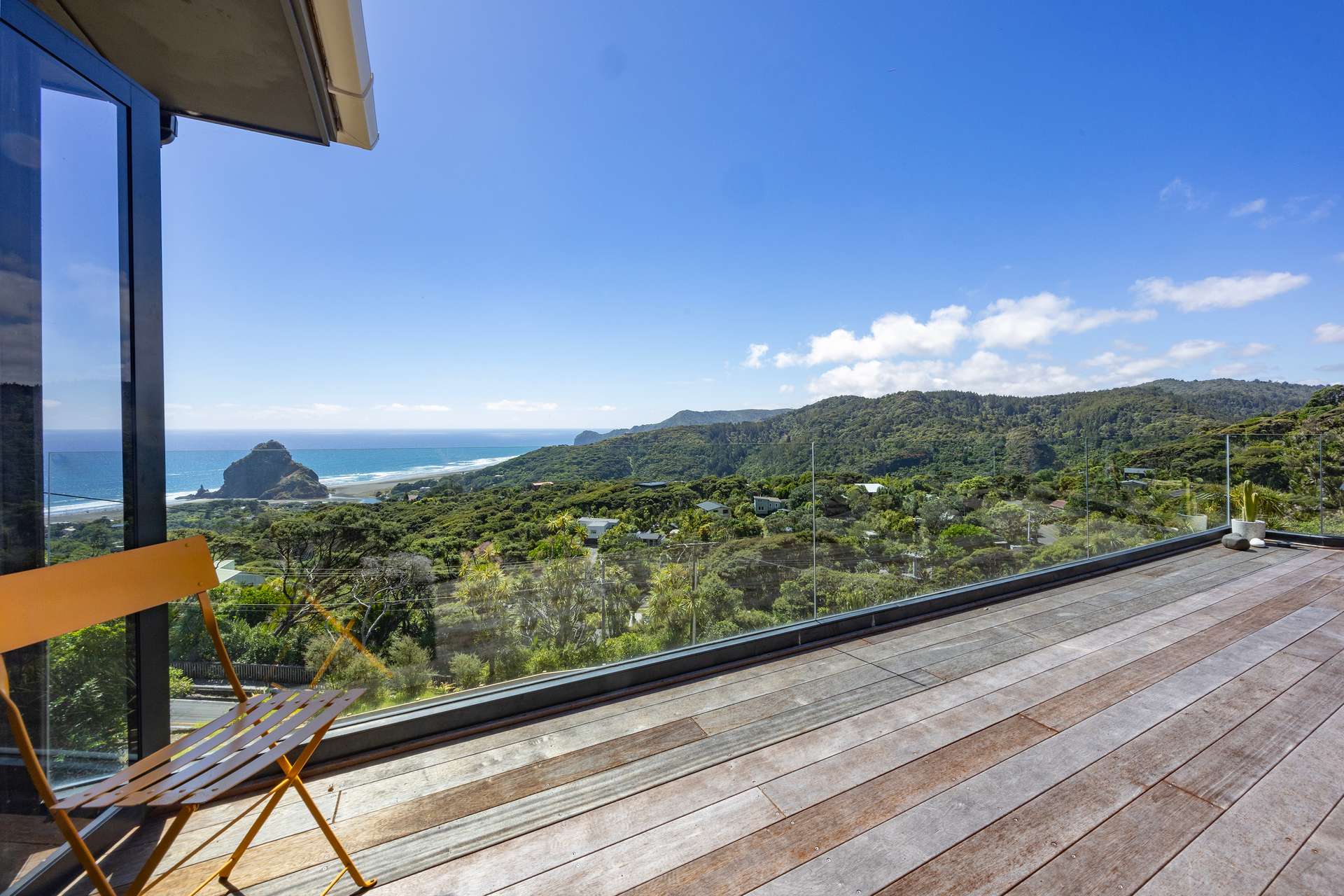 20 Piha Road photo 14