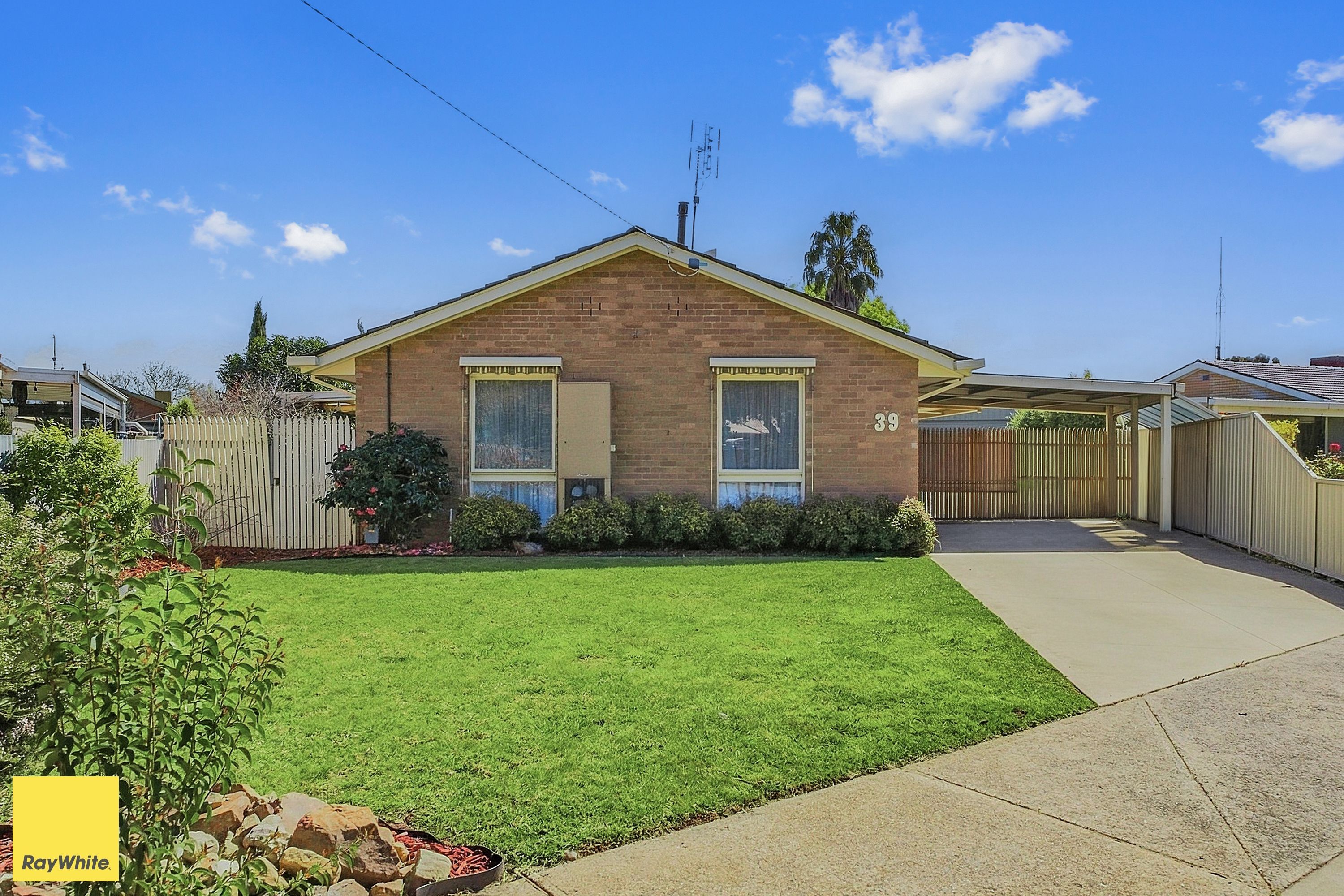 39 Stonehaven Road — photo from Ray White Tatura
