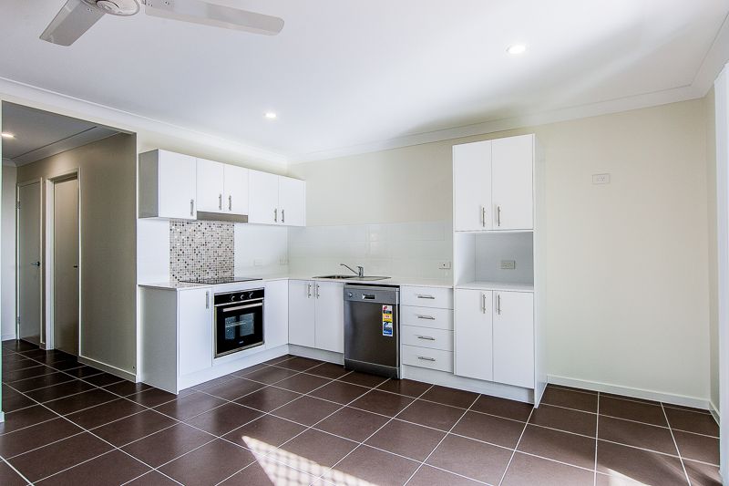 2/14 Ariel  Avenue, Kingston, QLD 4114