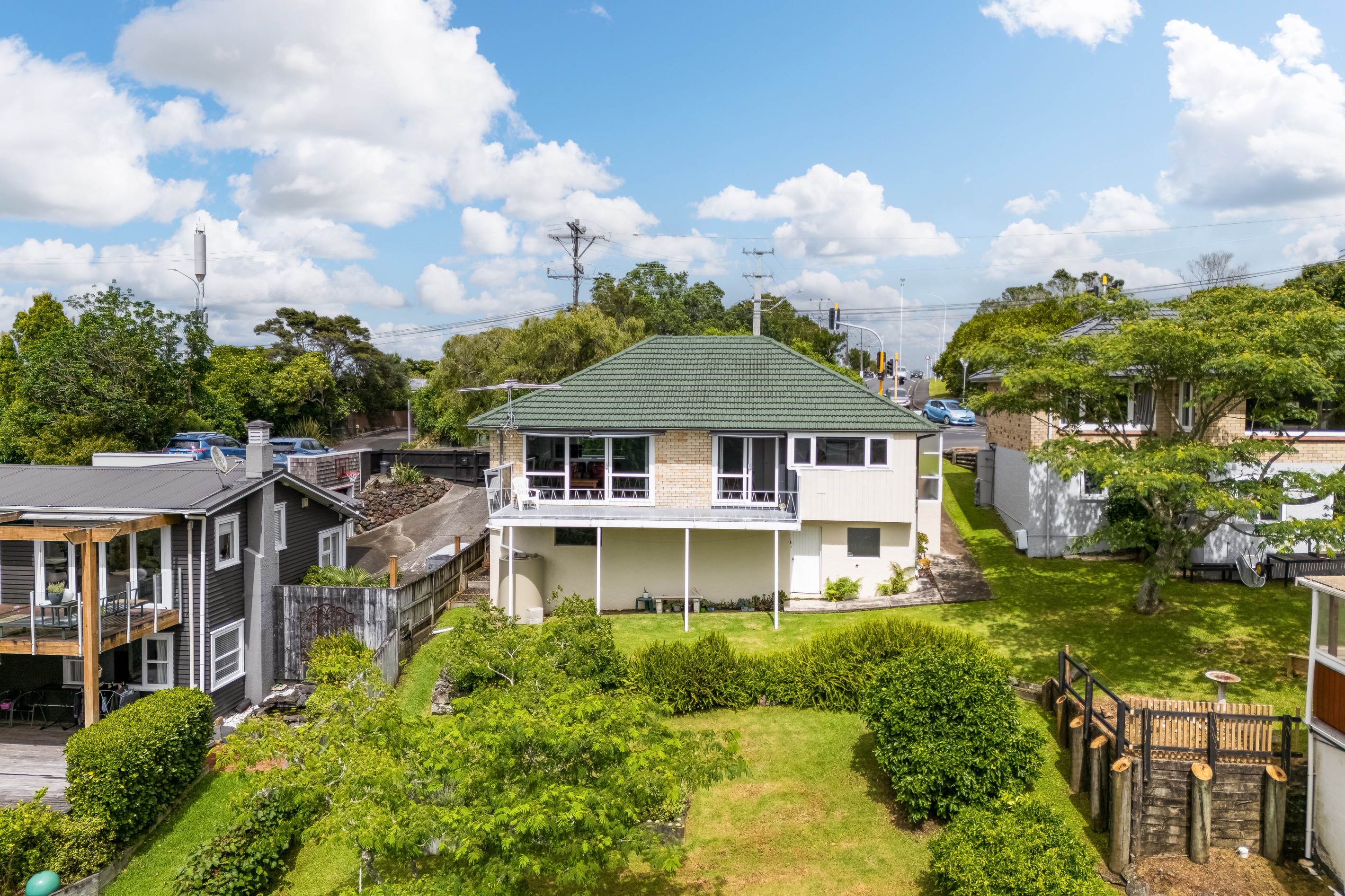 175 Glenfield Road, Hillcrest, North Shore City
