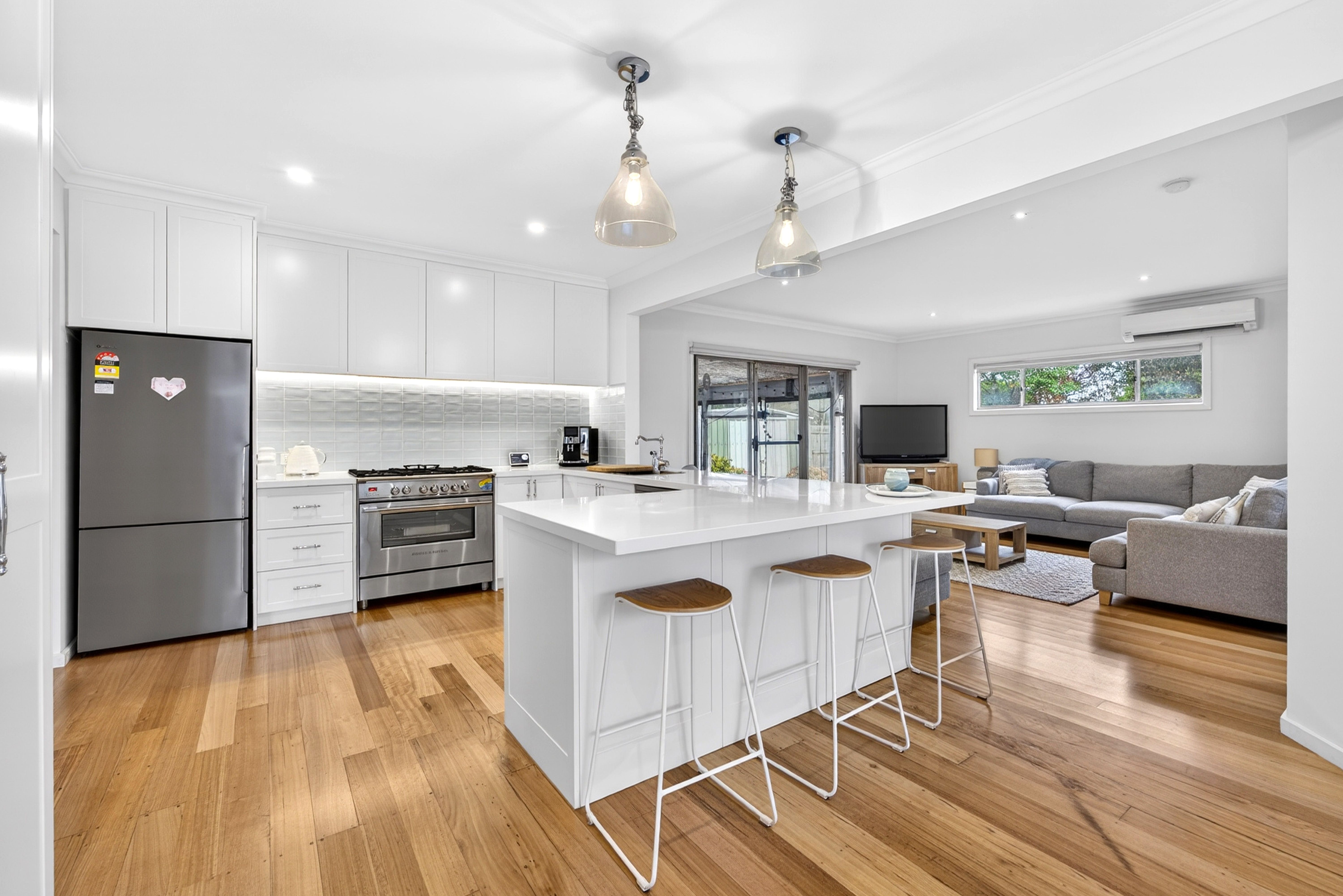 8 Illaroo Street — photo 4 of 21