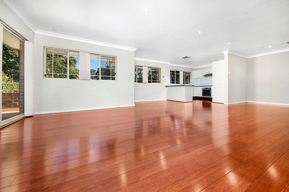 8/24 Arnold Place, Menai, NSW 2234