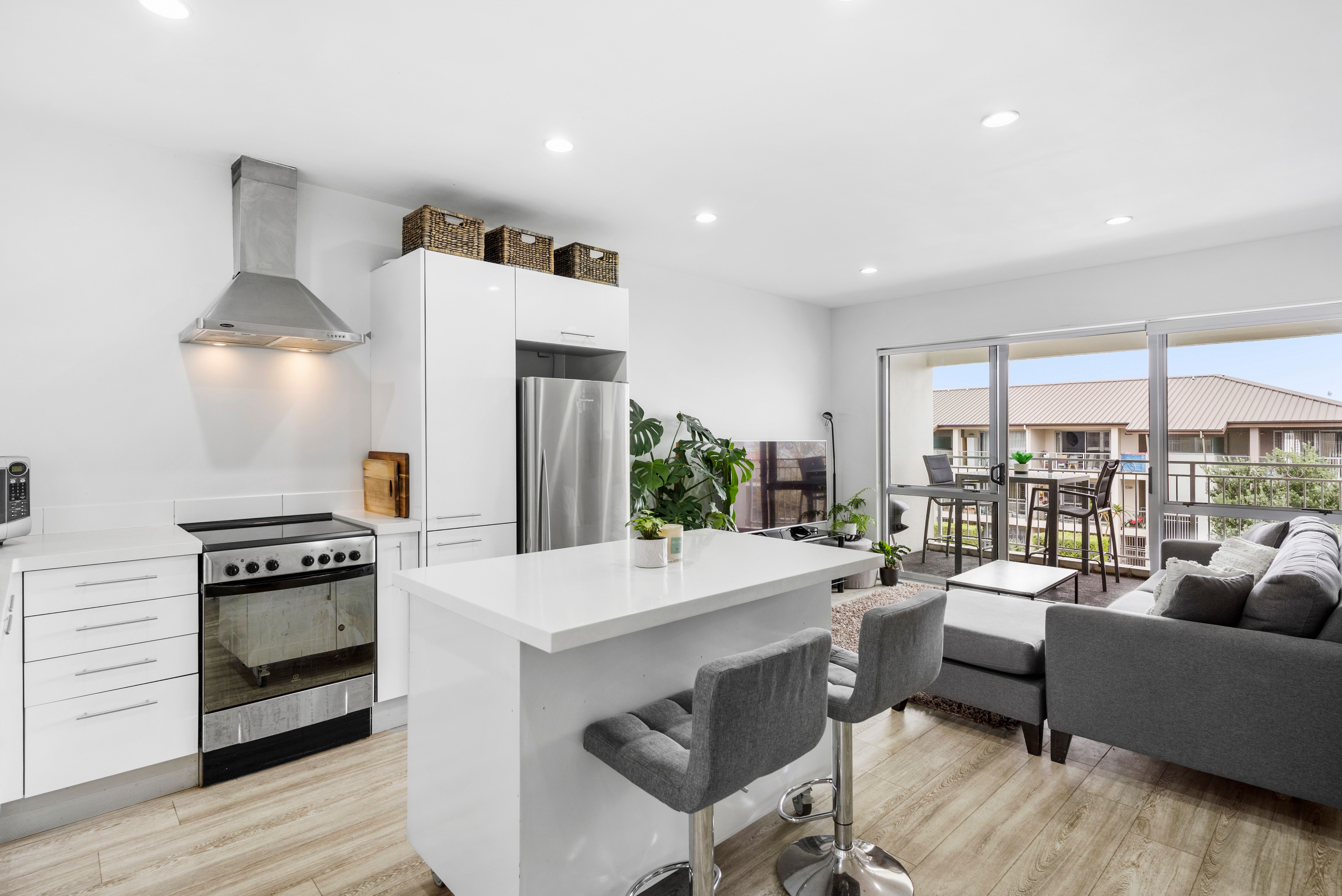 305/75 Michael Jones Drive, Flat Bush, Manukau City