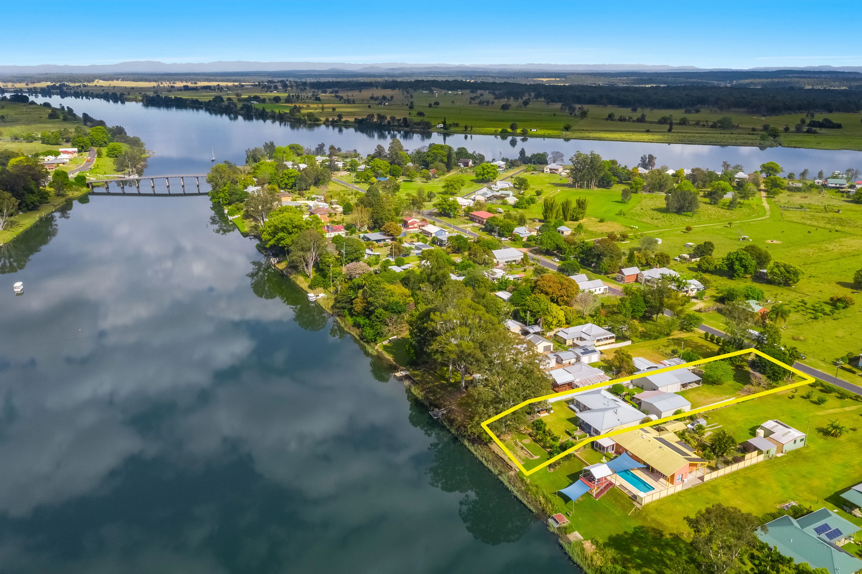 52 Clarence Street, Brushgrove, NSW 2460