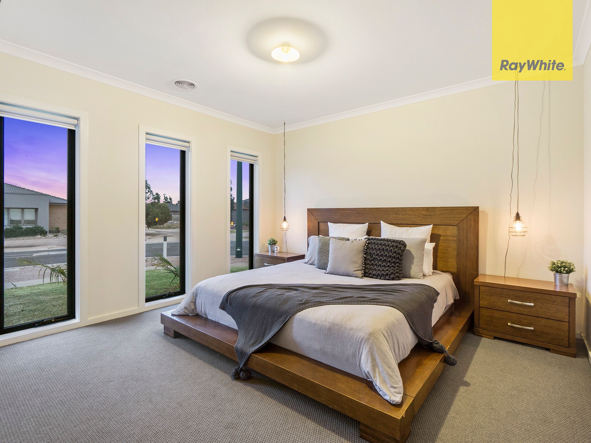 21 Leyana Crescent, Brookfield, VIC 3338
