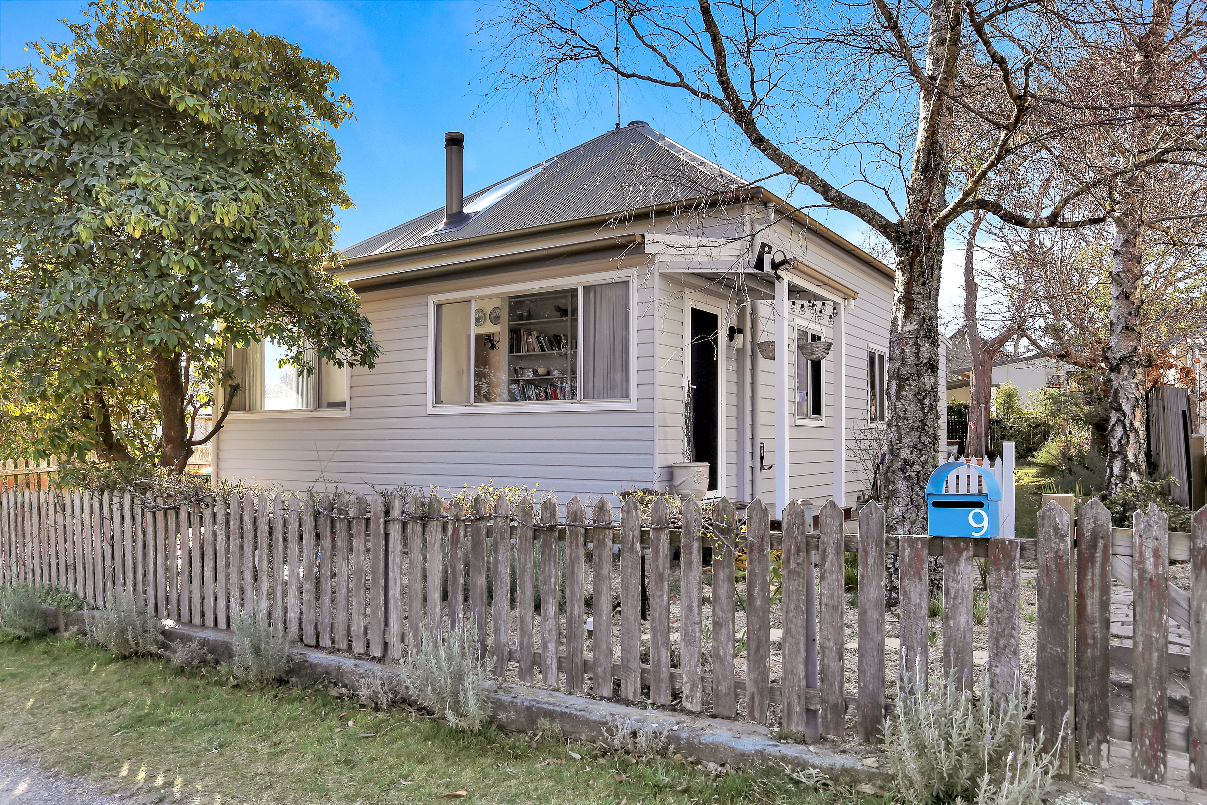 9 Bundarra Street
