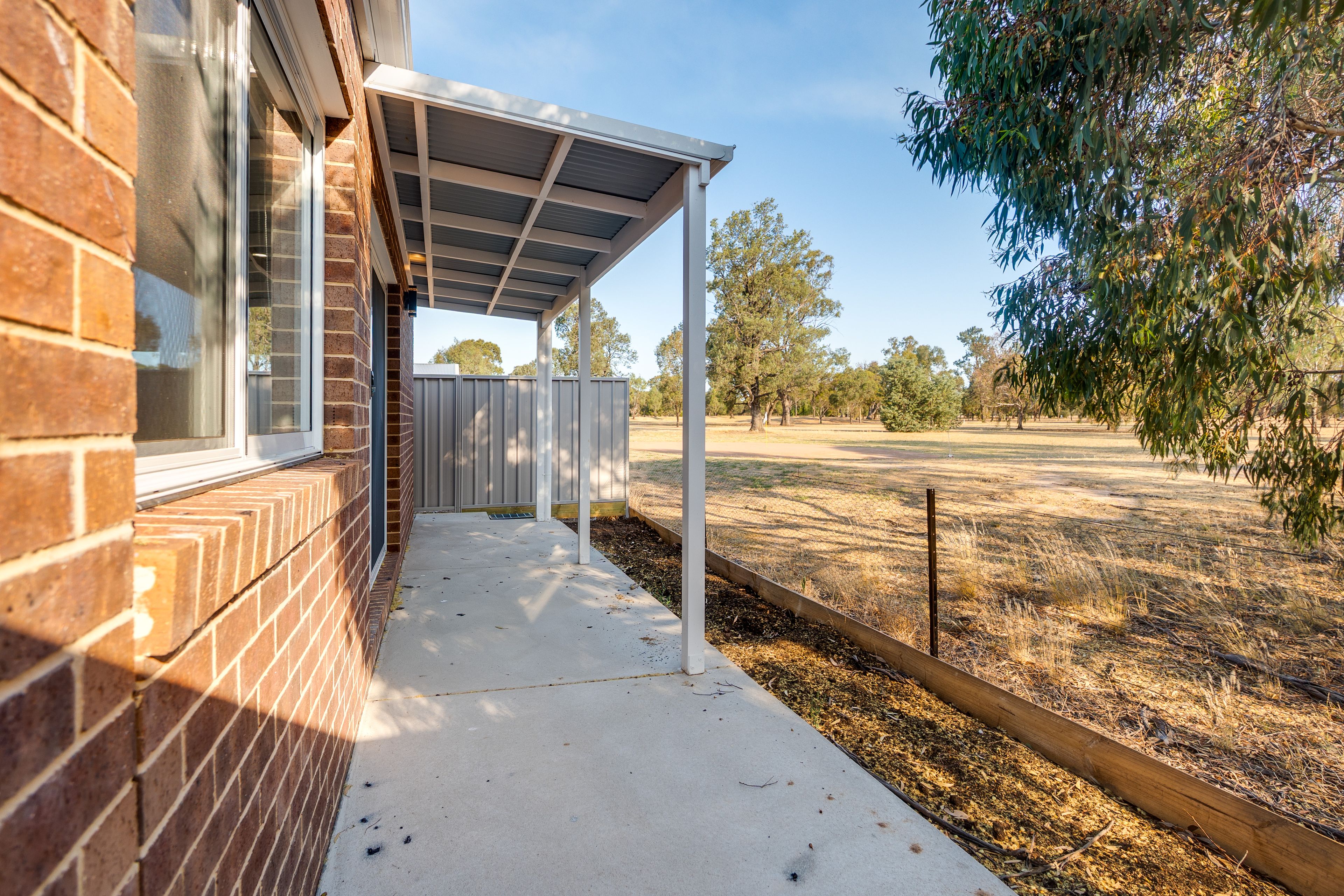 31 Sweetwater Drive — photo 13 of 14