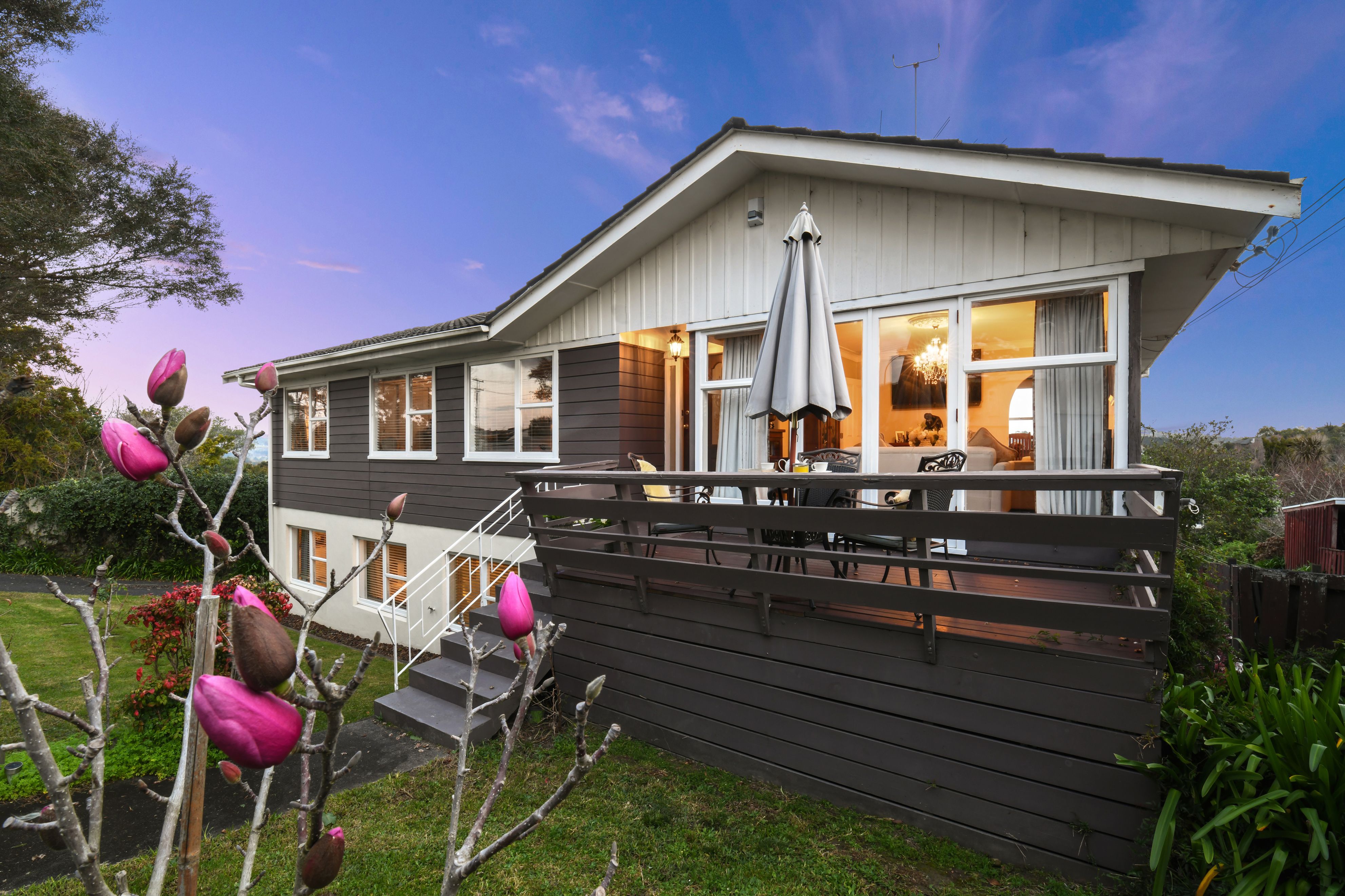 155 Sandspit Road, Shelly Park, Manukau City