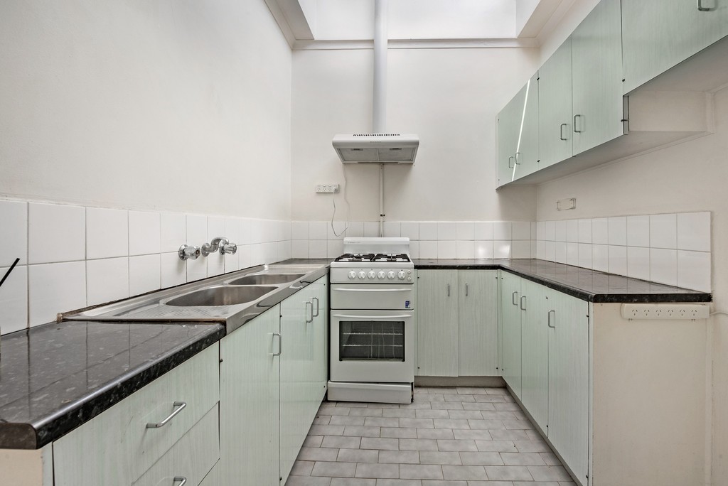 1/62 Snell Grove, Oak Park, VIC 3046