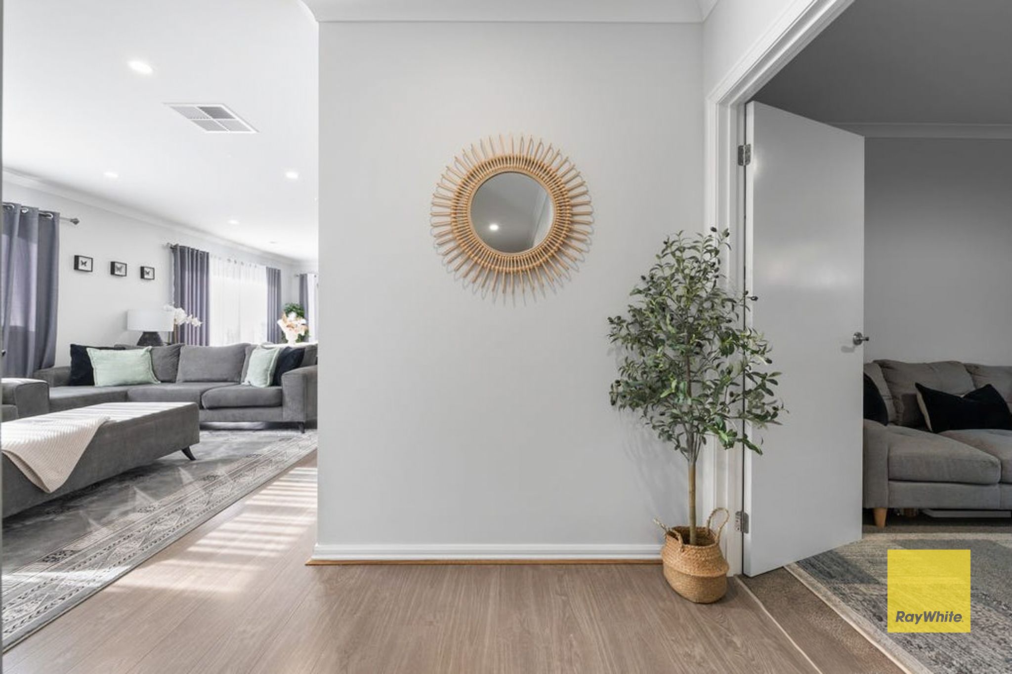 20 Amethyst Road — photo 6 of 26