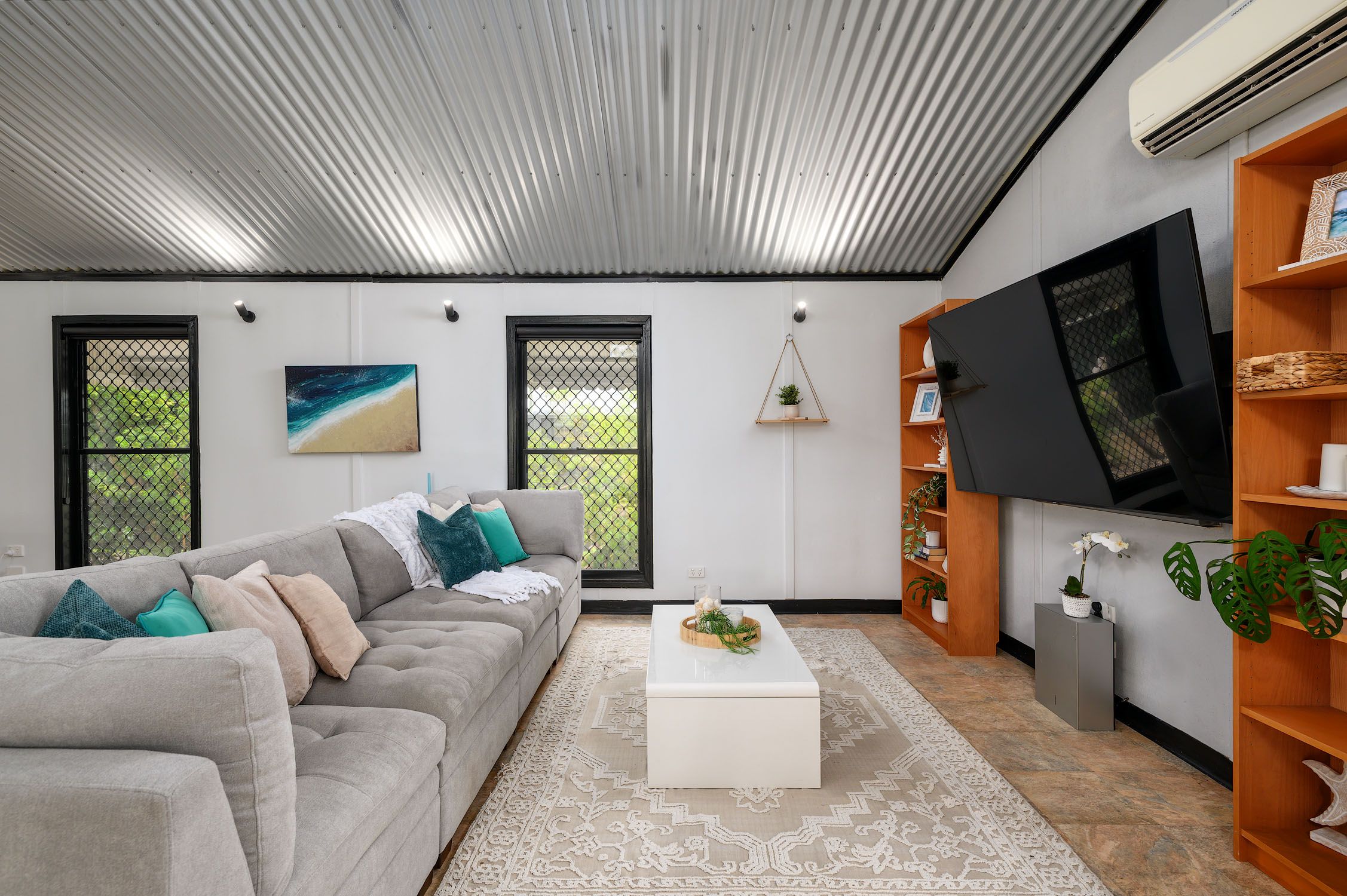 21 Canberra Avenue — photo 6 of 19
