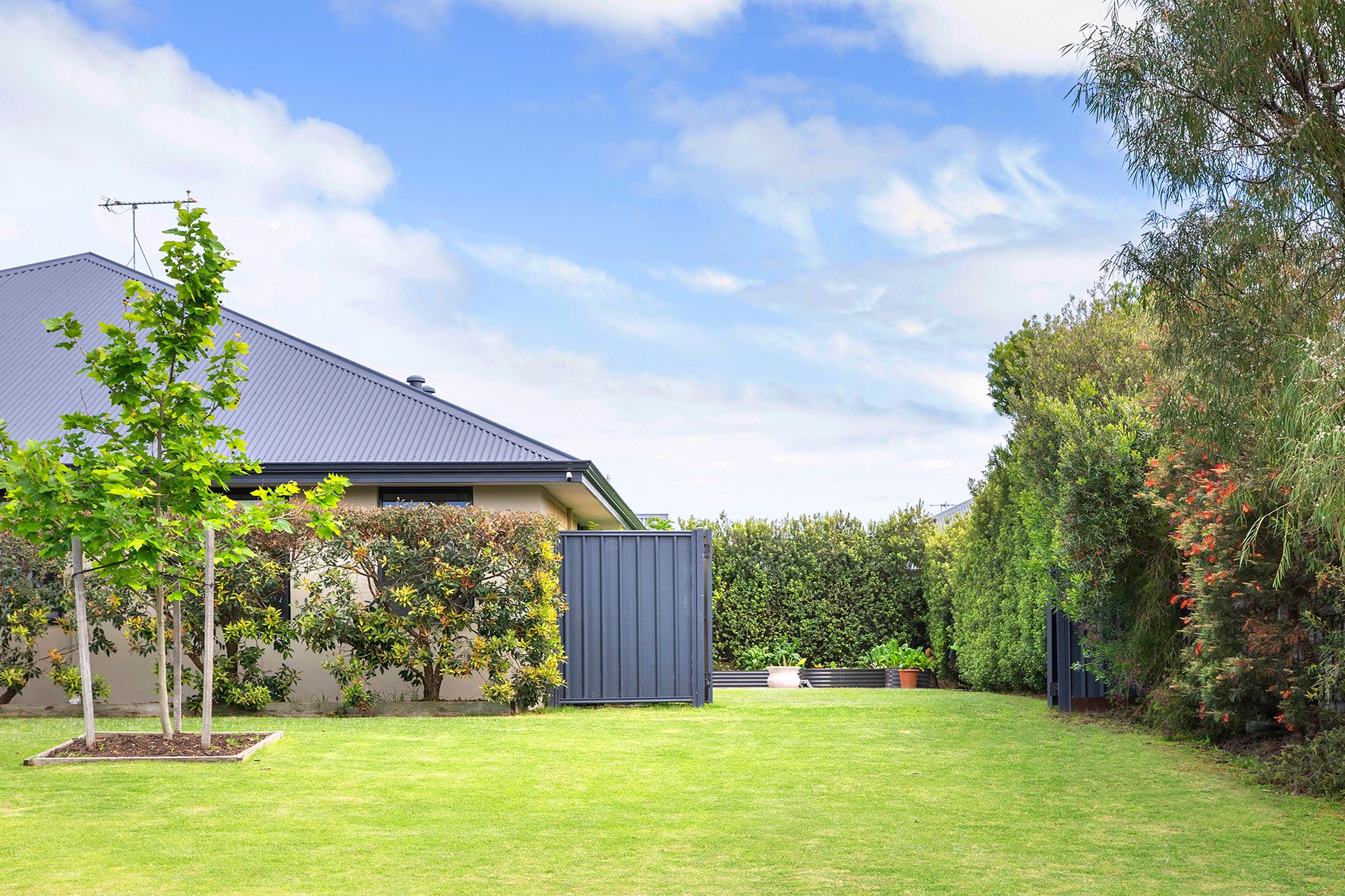 16 Butterworth Springs Avenue, Dunsborough, WA 6281