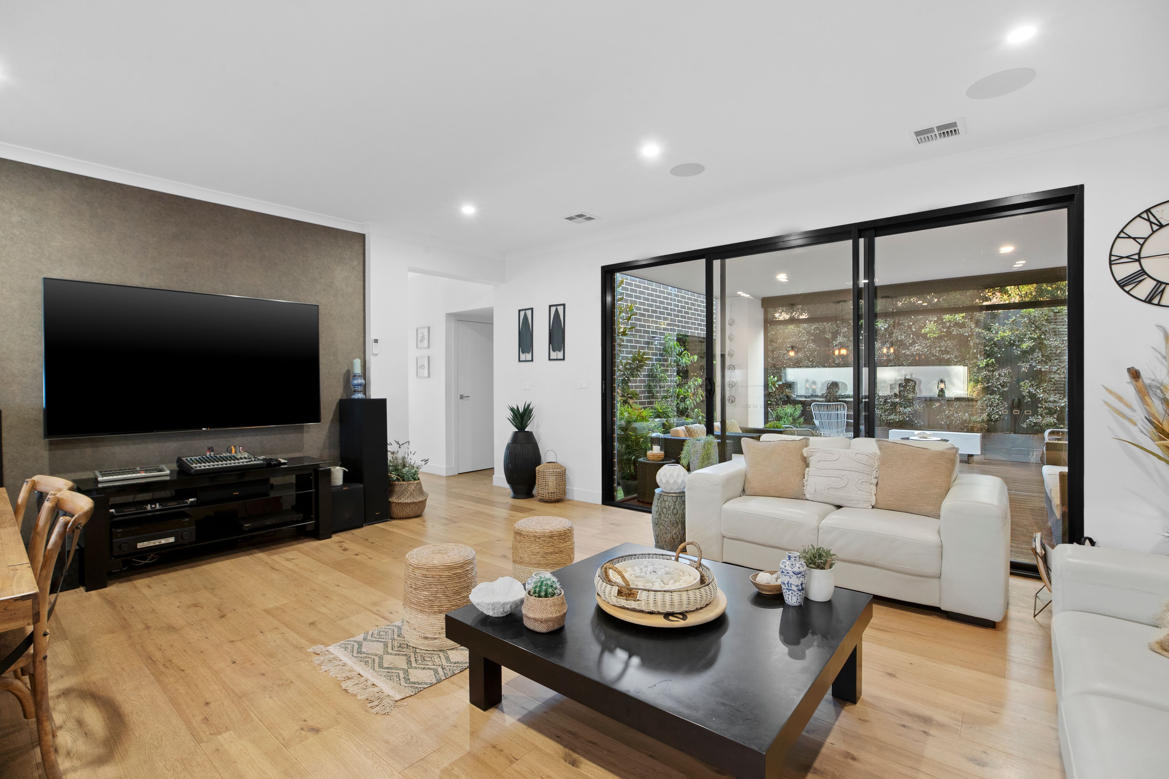 1/5 Deschamp Crescent, Rowville, VIC 3178