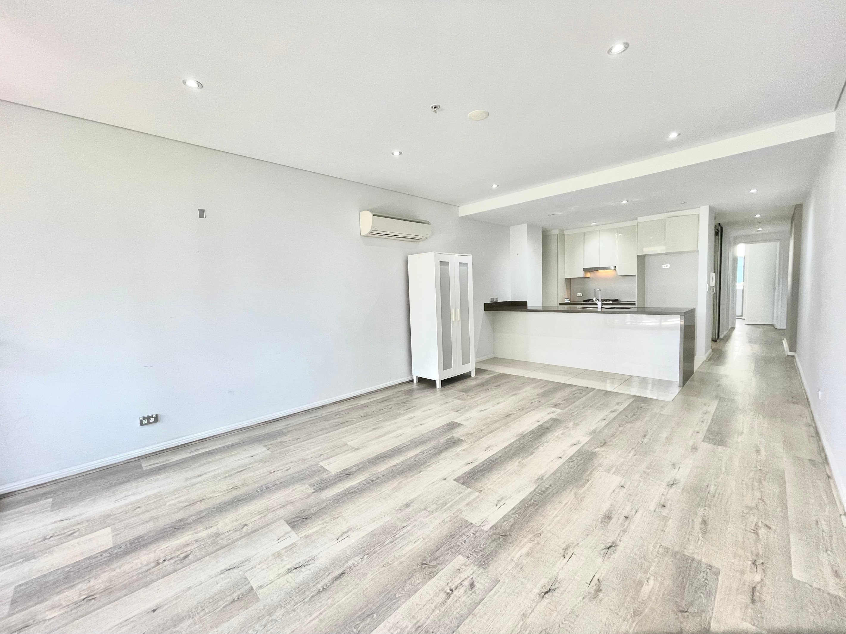 202/20 Gadigal Avenue, Zetland, NSW 2017