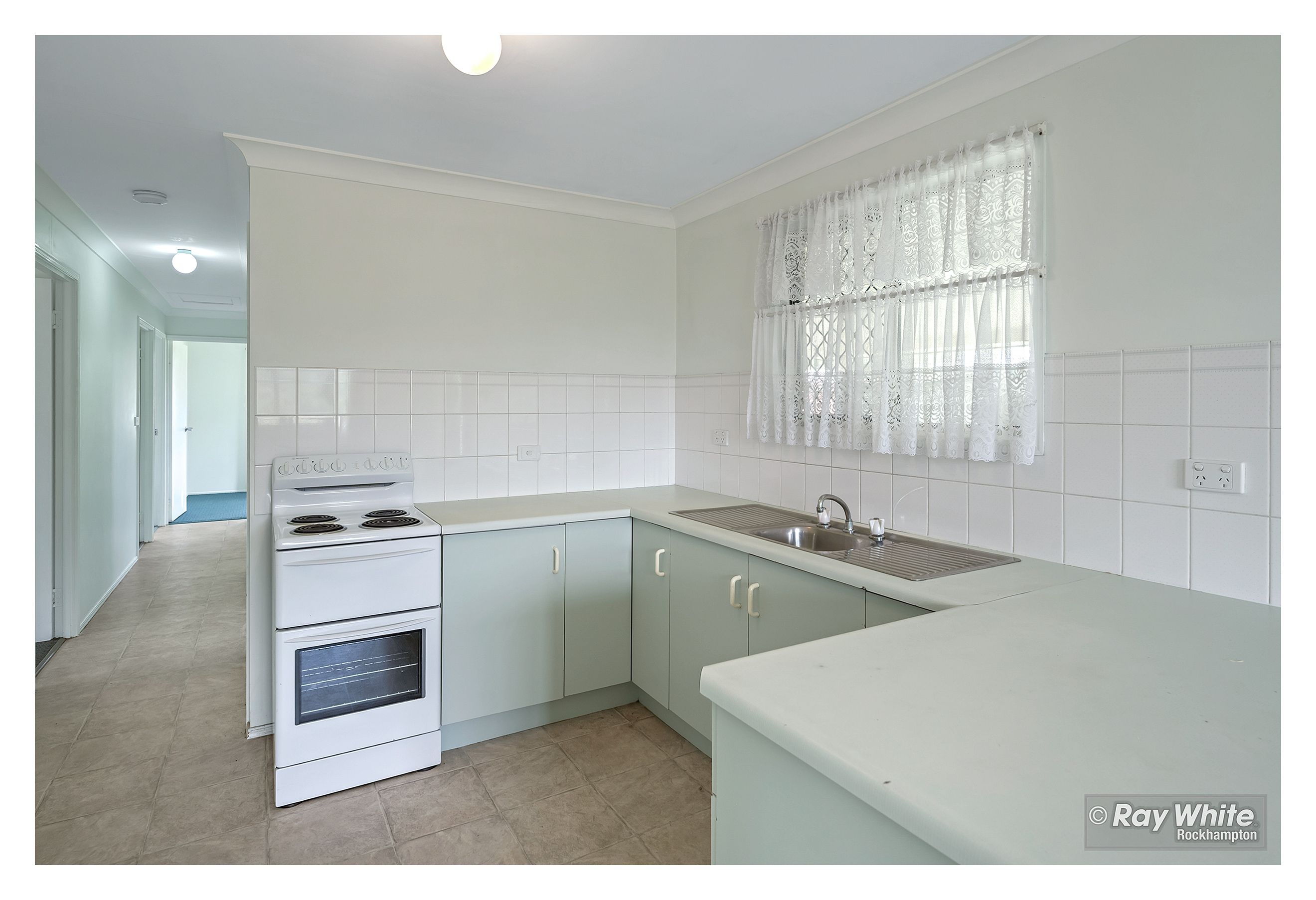 2 Cowan Street — photo 4 of 20