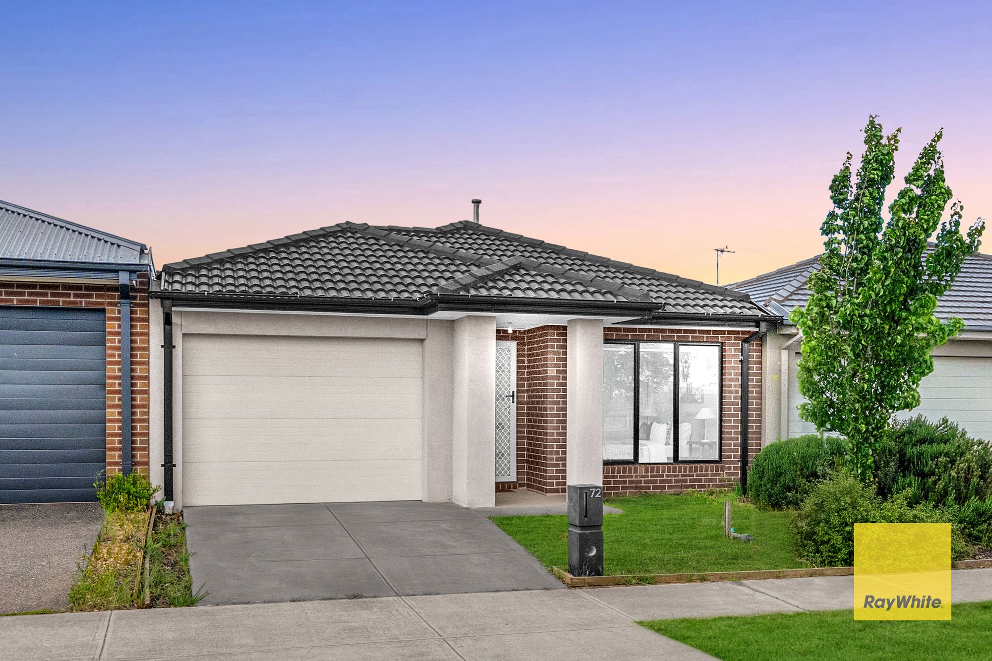 72 Murray Road , THORNHILL PARK VIC 3335