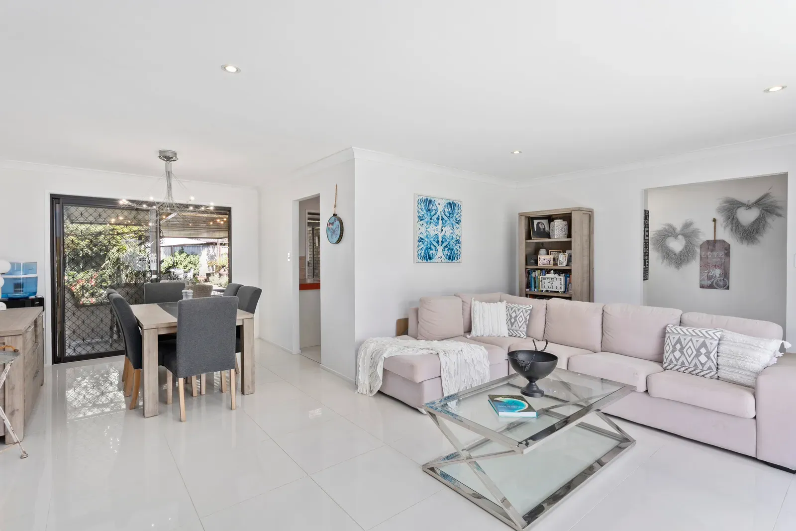 7 Rangeview Court, Burleigh Waters, QLD 4220