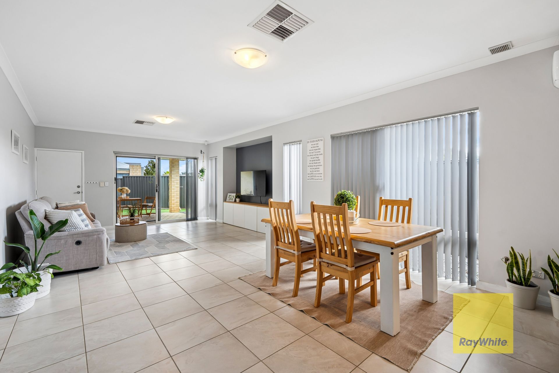 97 Holdsworth Avenue — photo 9 of 30