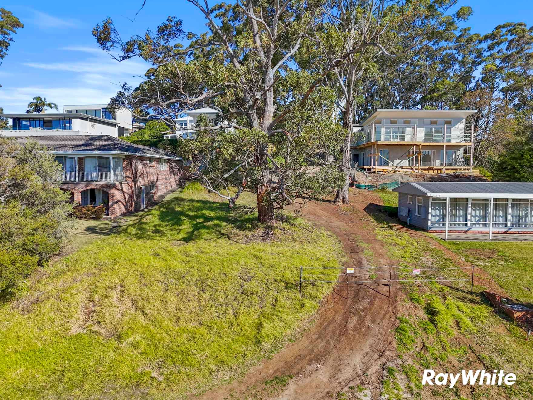 2 Seaview Street — photo 3 of 12