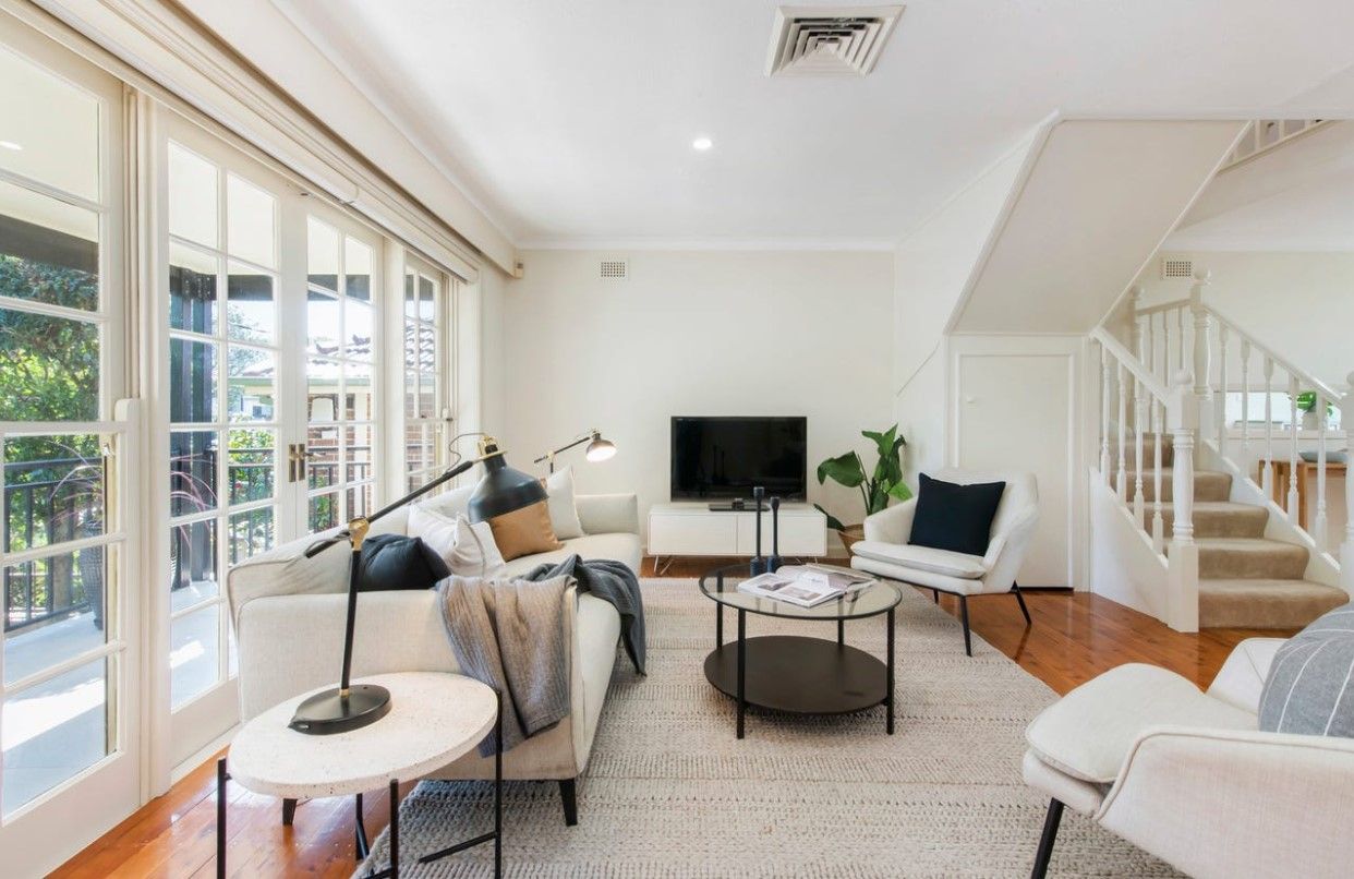 8 Mcculloch Street, Russell Lea, NSW 2046