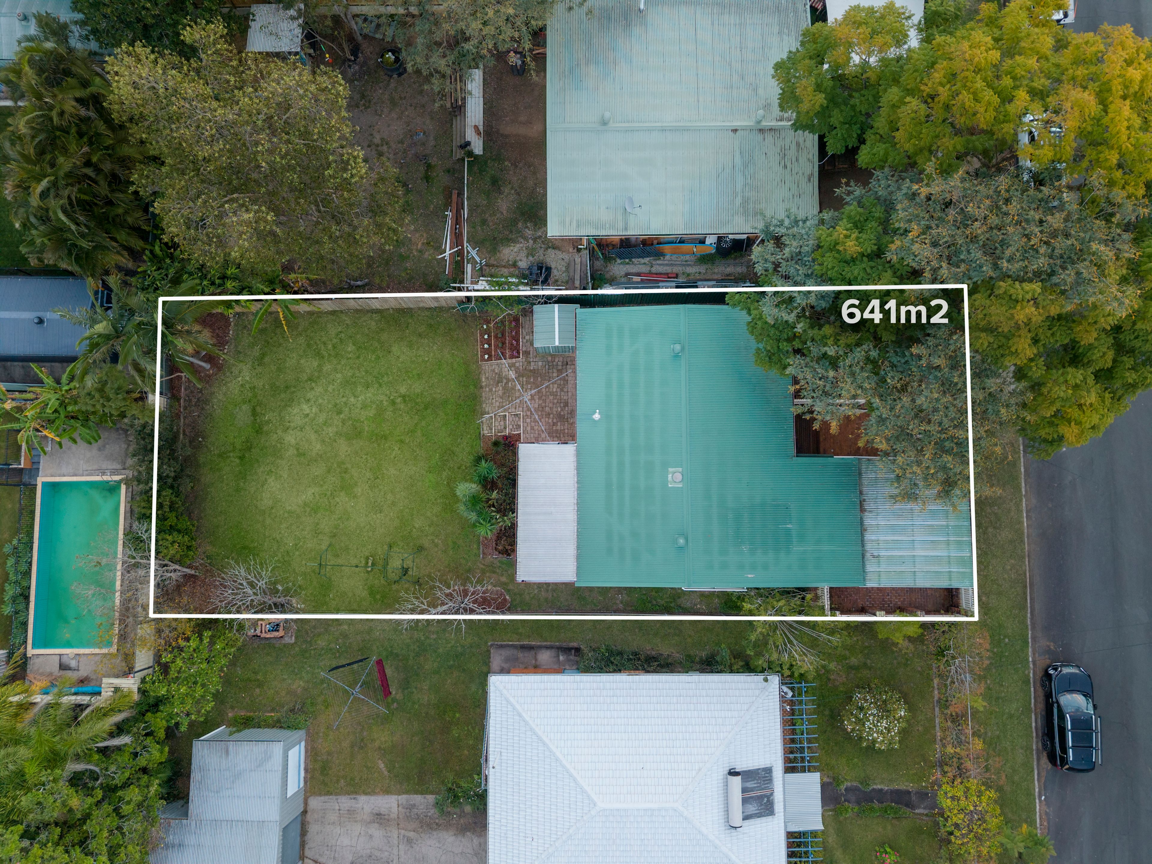 11 Allara Crescent — photo 15 of 18