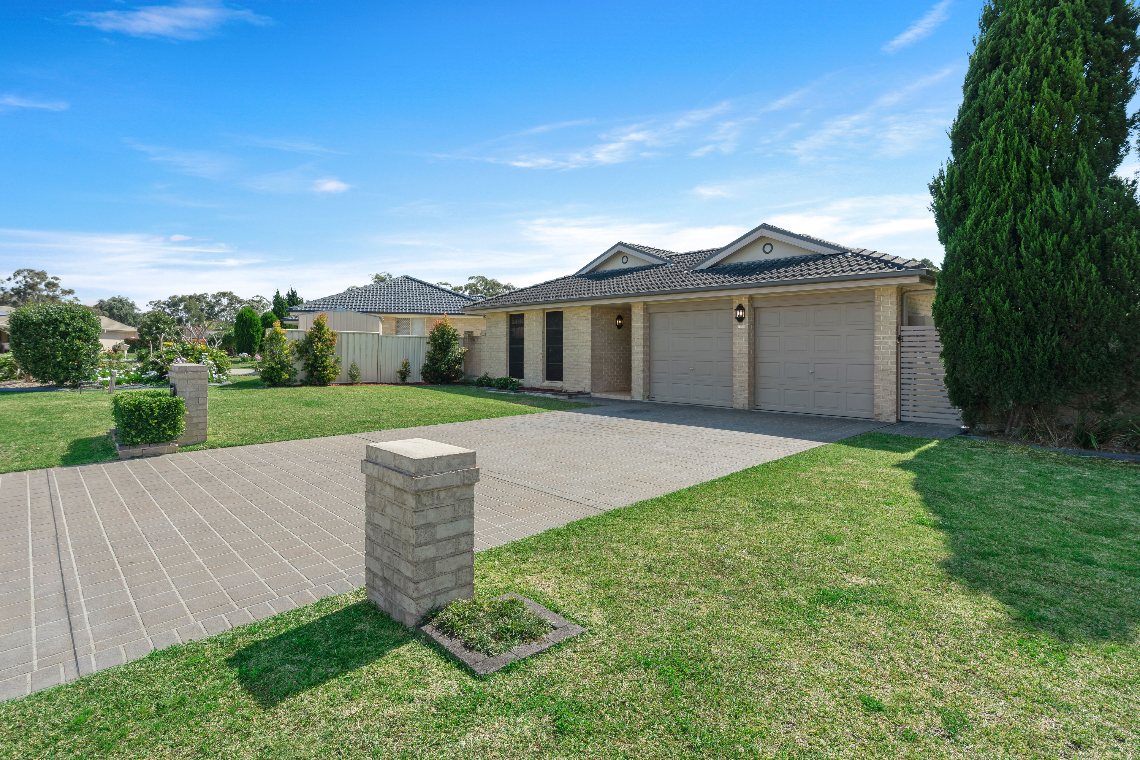 16A Freesia Crescent, Bomaderry, NSW 2541