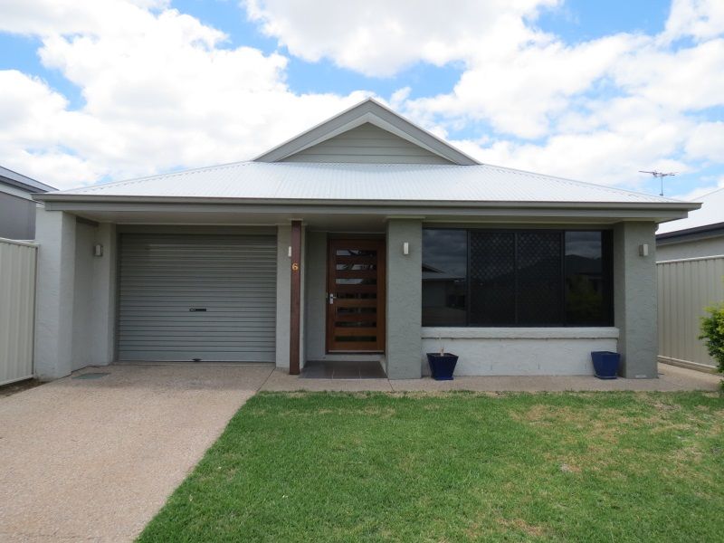 1/6 Desgrand Street, Emerald, QLD 4720