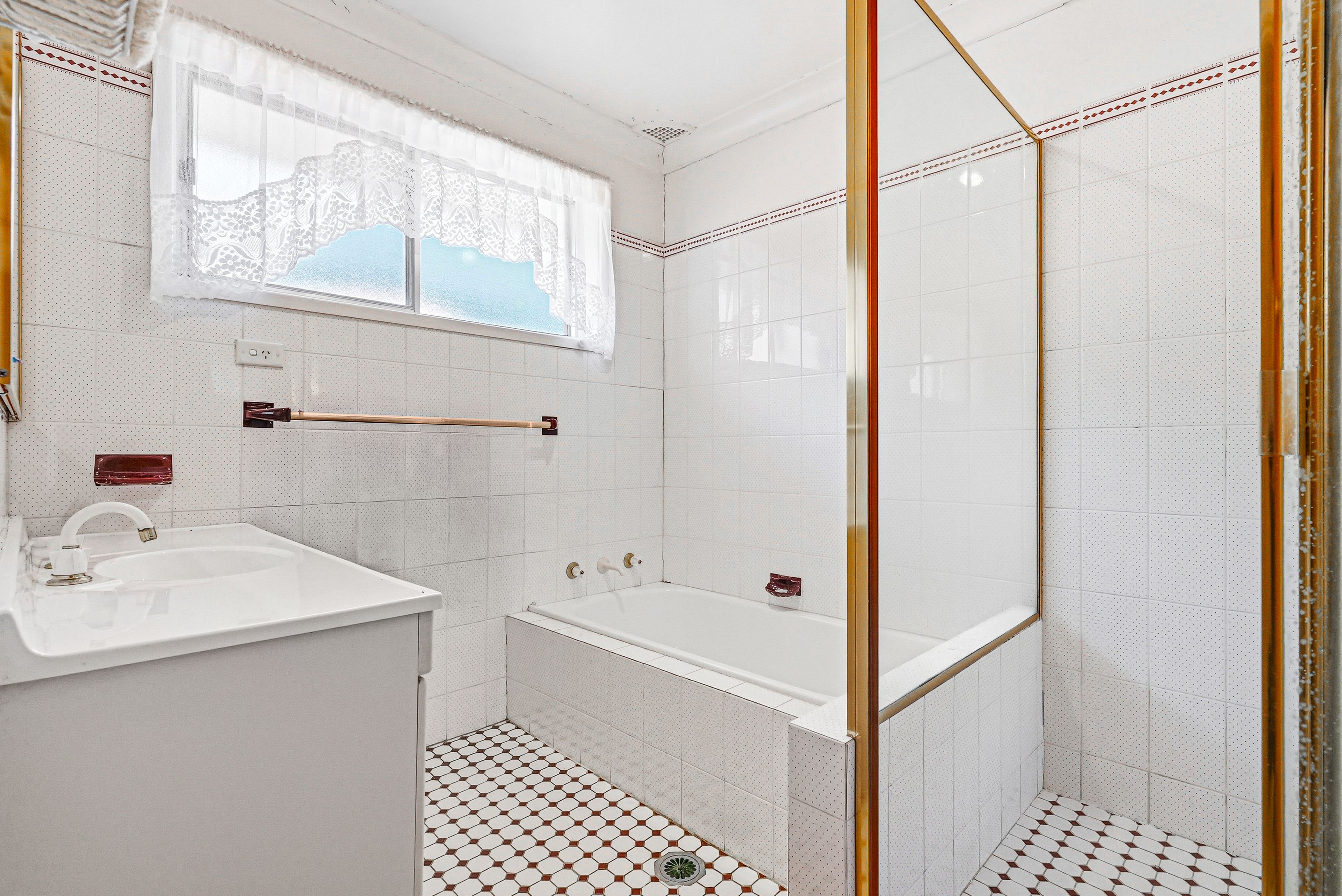 25 Wattle Avenue — photo 7 of 17