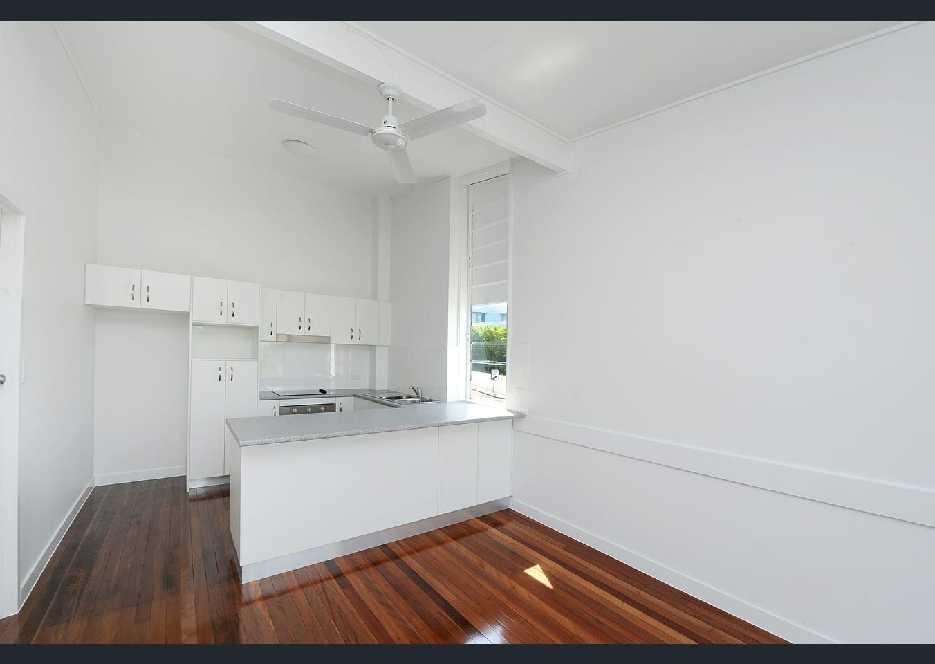 4/126 Buderim Avenue — photo 3 of 9