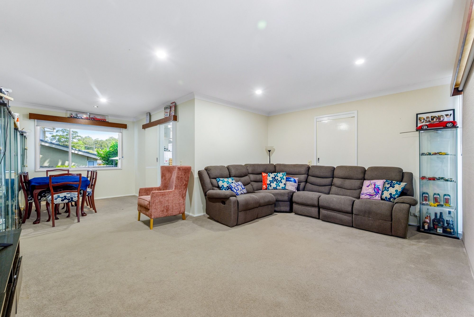 5 Bennelong Street — photo 3 of 11
