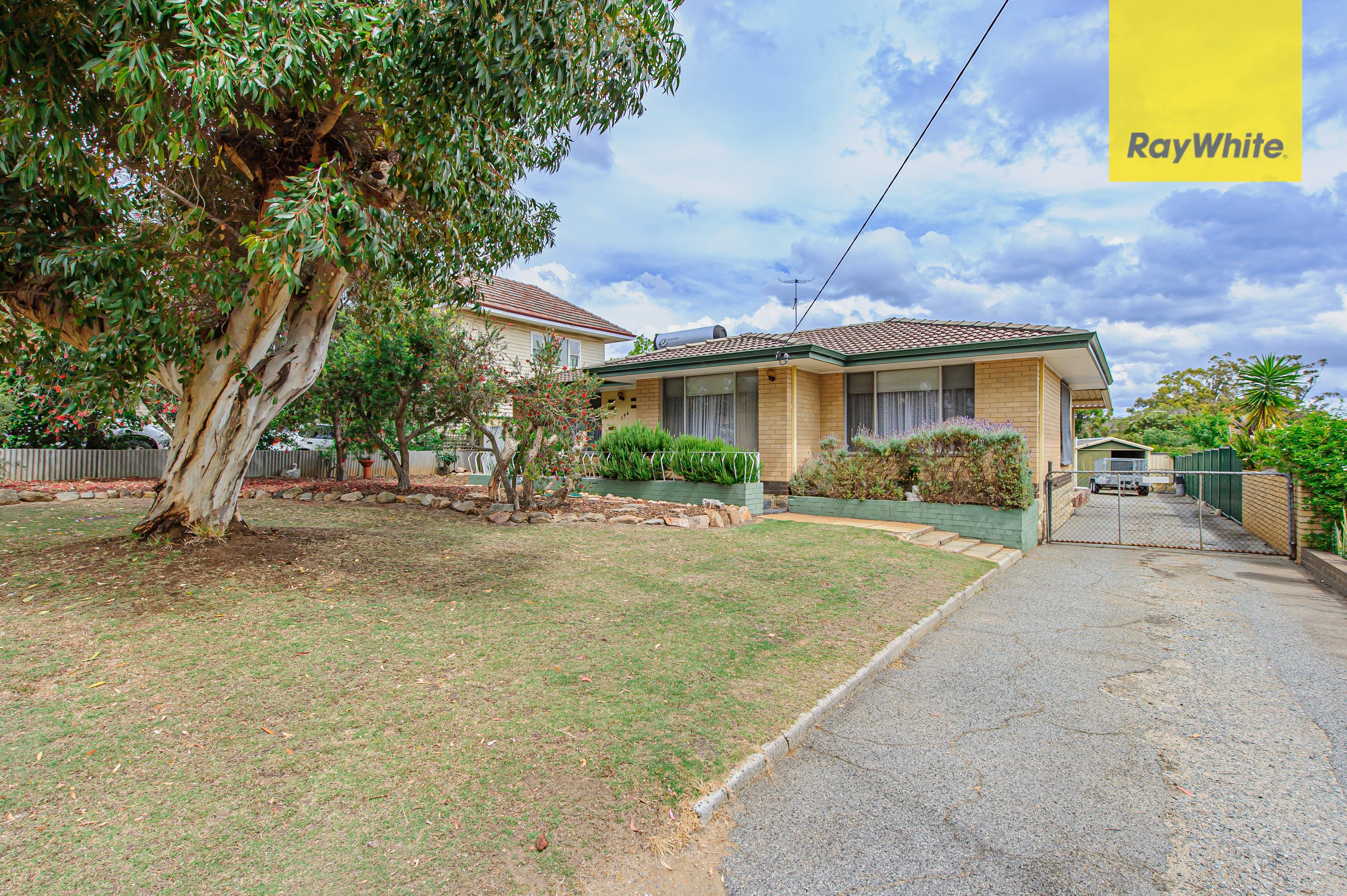 396 Morrison Road, Swan View WA 6056