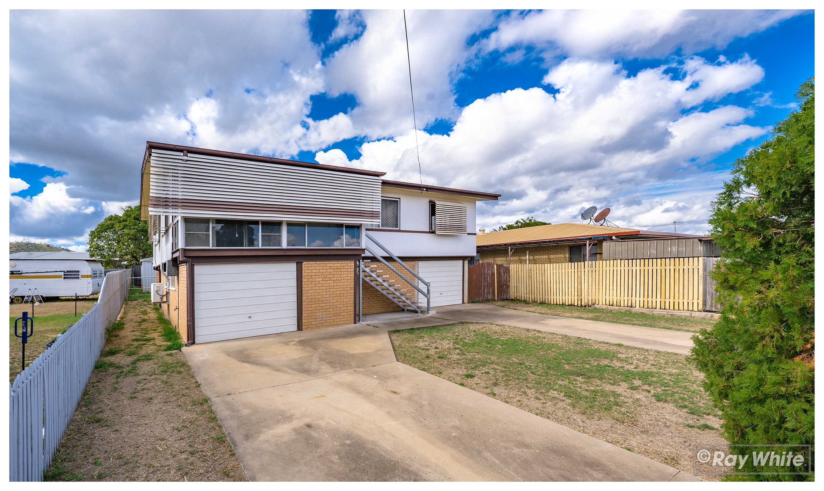 936 Yaamba Road, Parkhurst, QLD 4702