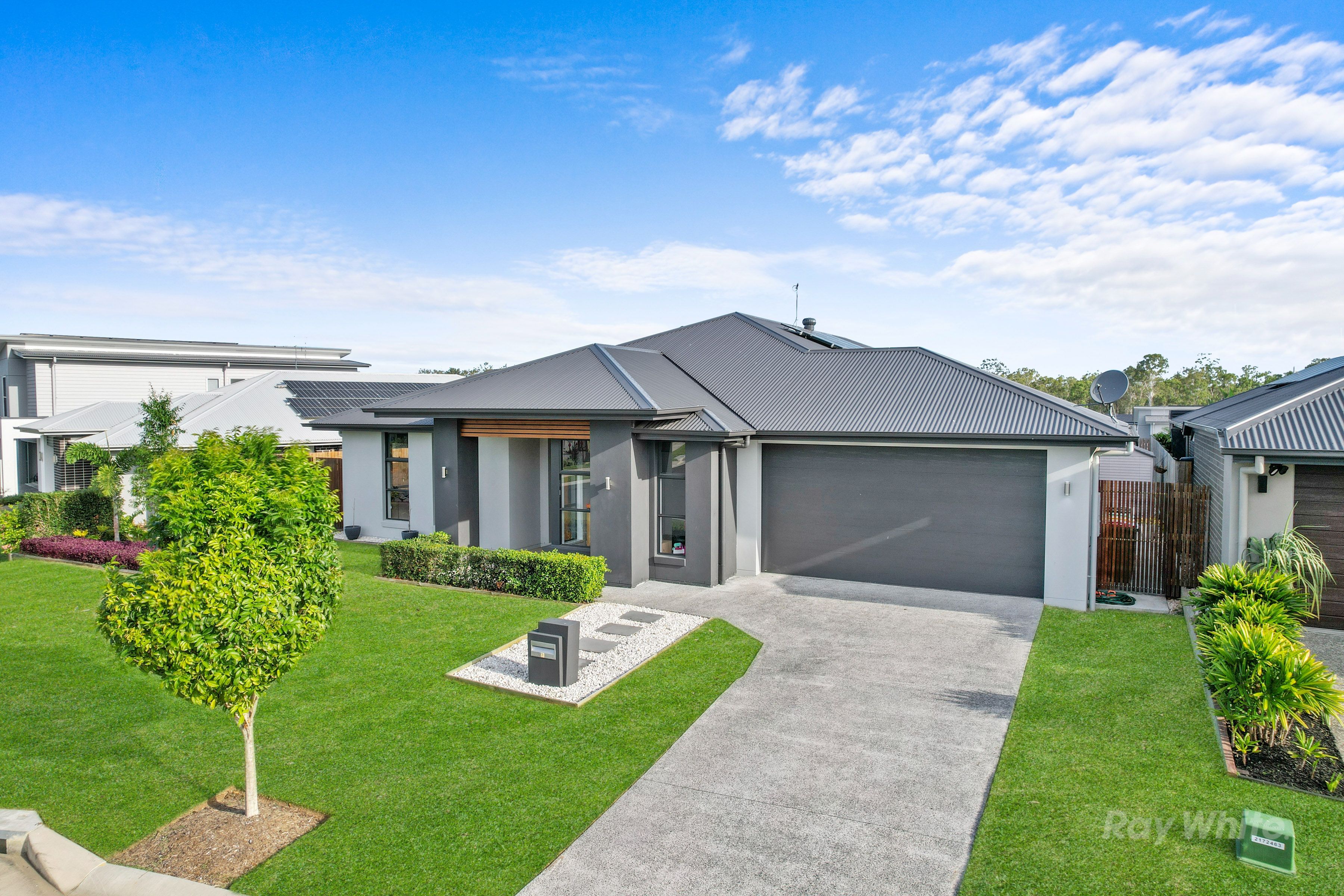 2 Jade Place, Greenbank, QLD 4124