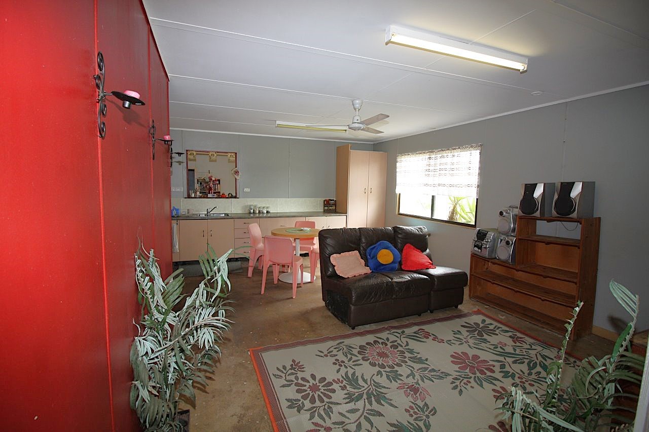 28 Mill Street, Pentland, QLD 4816