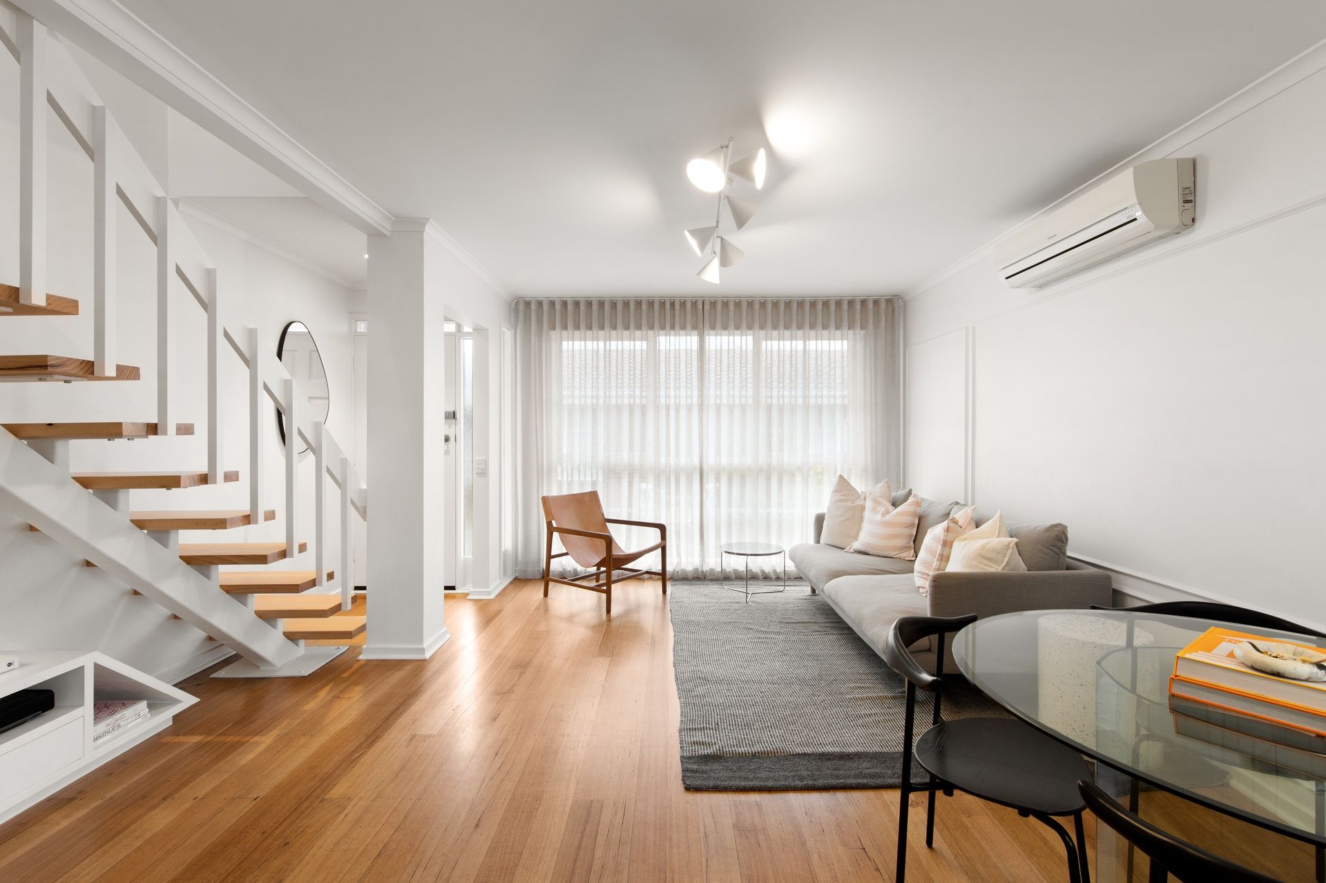 25 Ti-tree Grove East , Parkdale VIC 3195