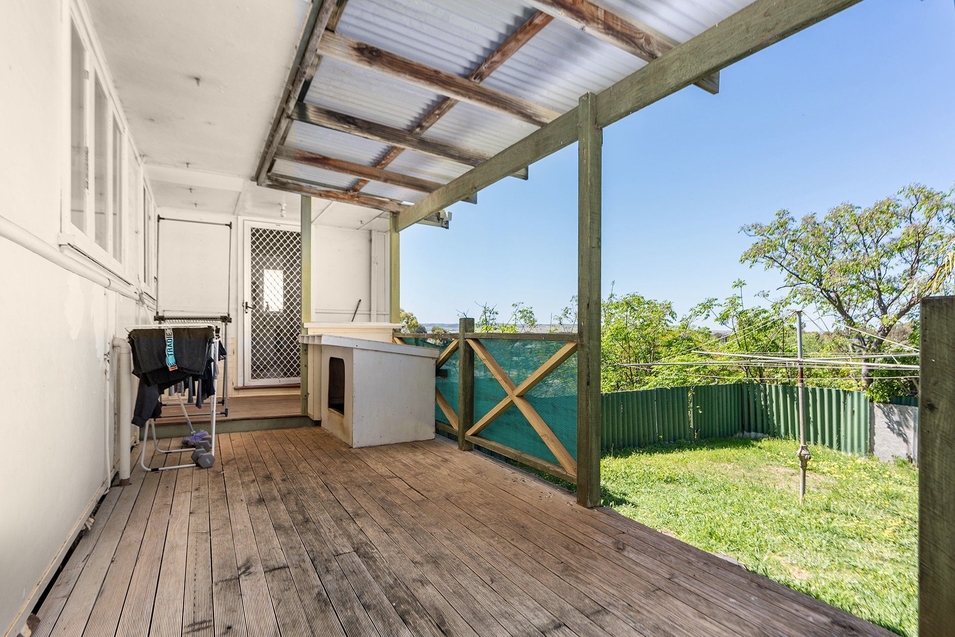 26 Albert Street — photo 10 of 13