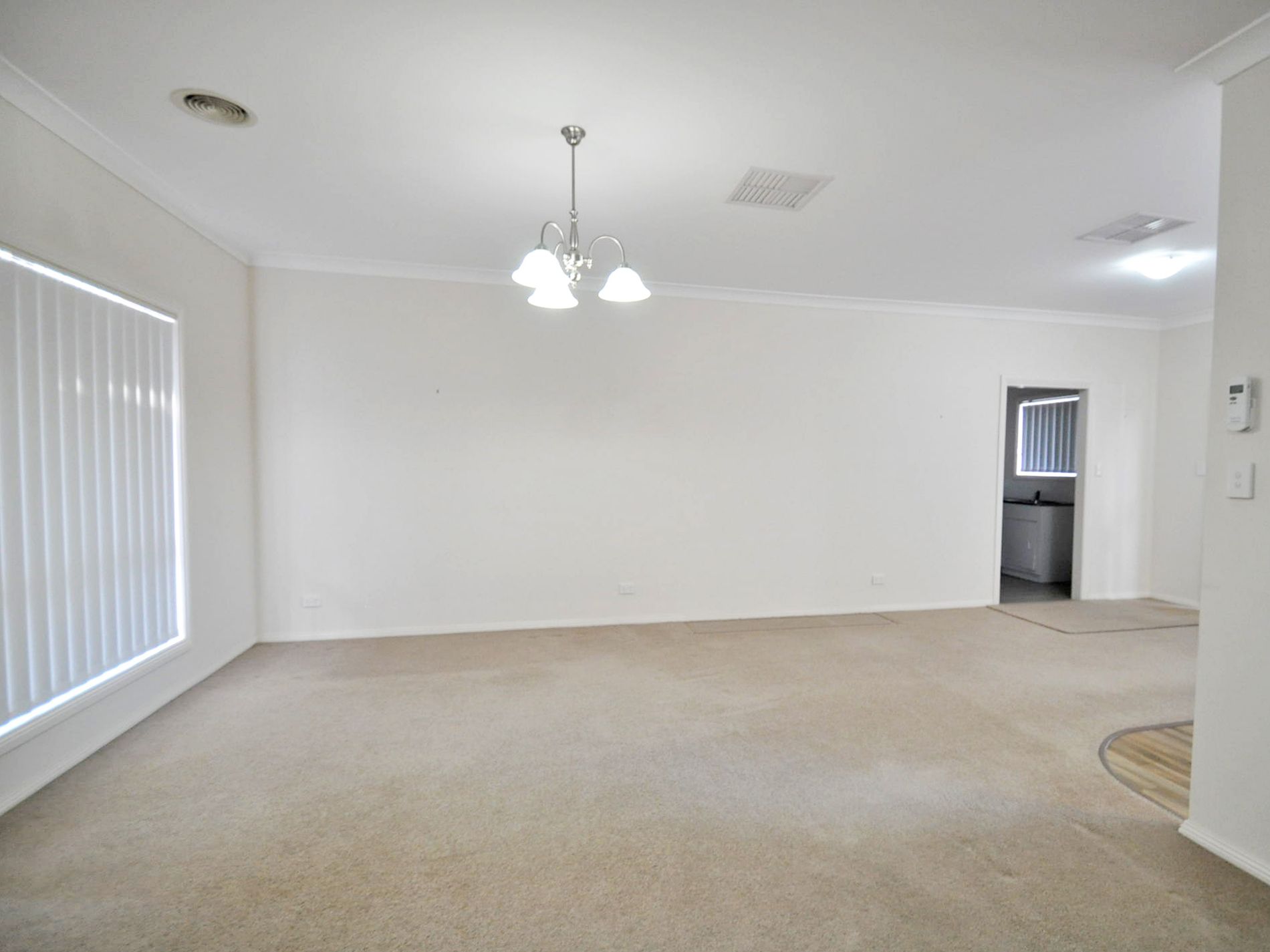 2/6 Banksia Place, Junee, NSW 2663