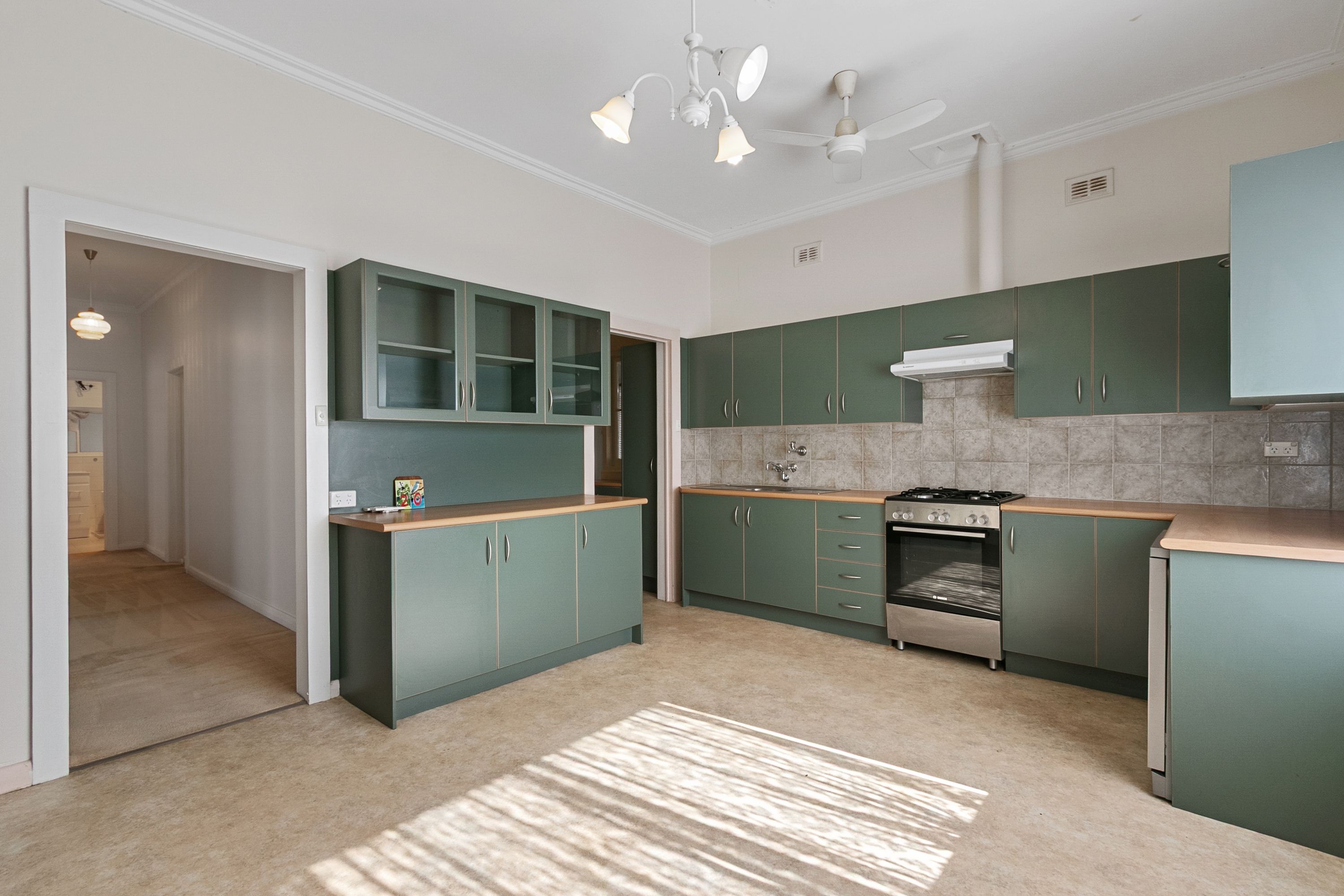 20 Gardiner Street — photo 7 of 26
