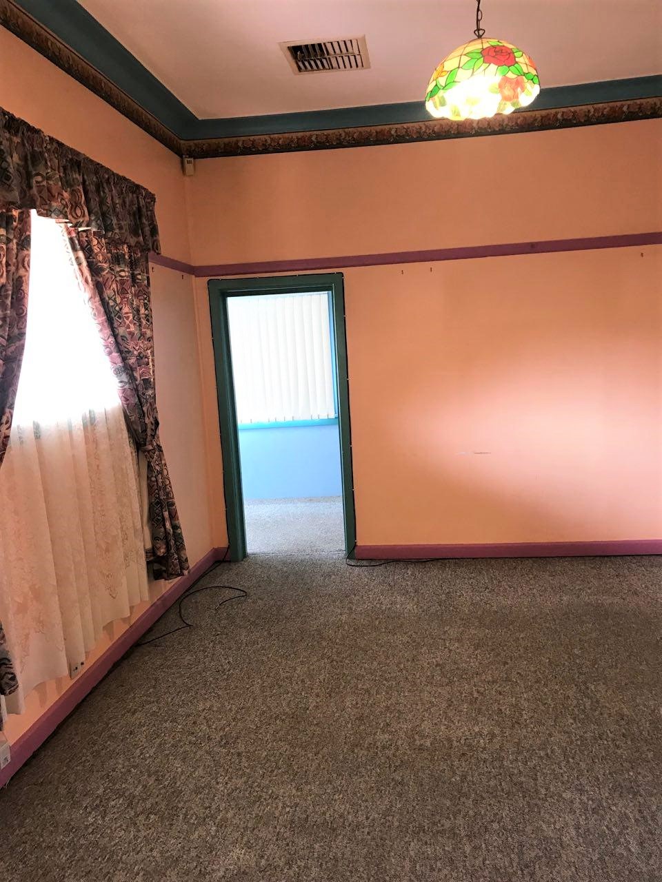 112 Clarinda Street, Parkes, NSW 2870