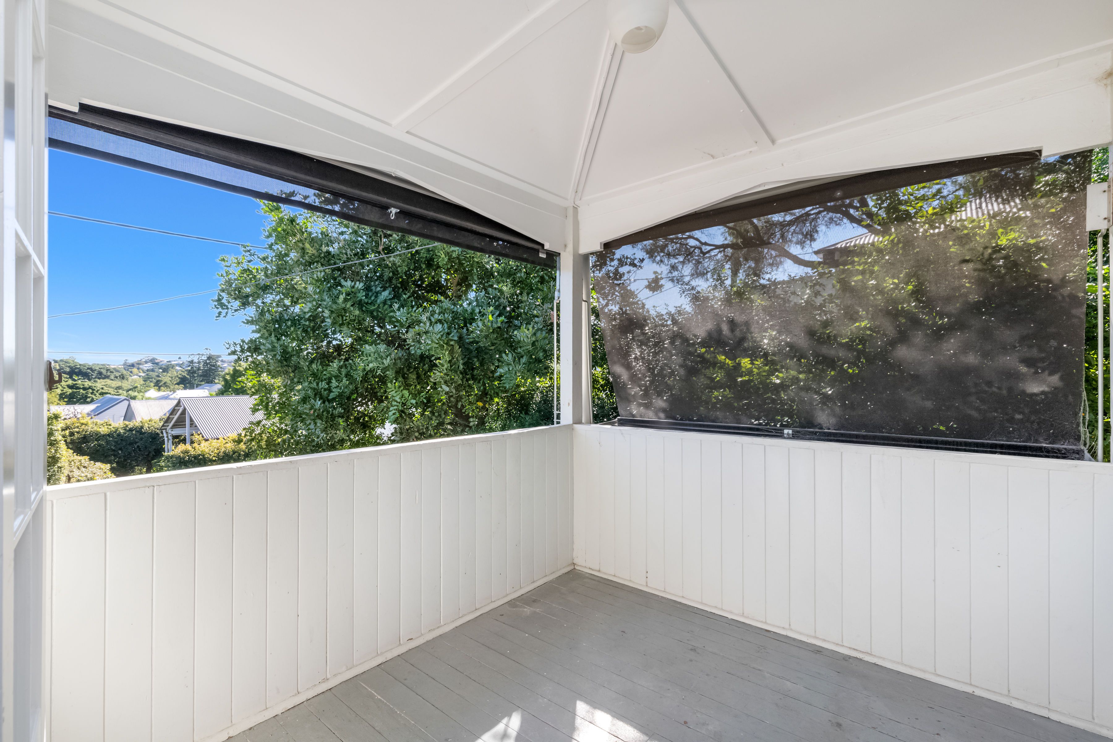15 Auburn Street — photo 3 of 11