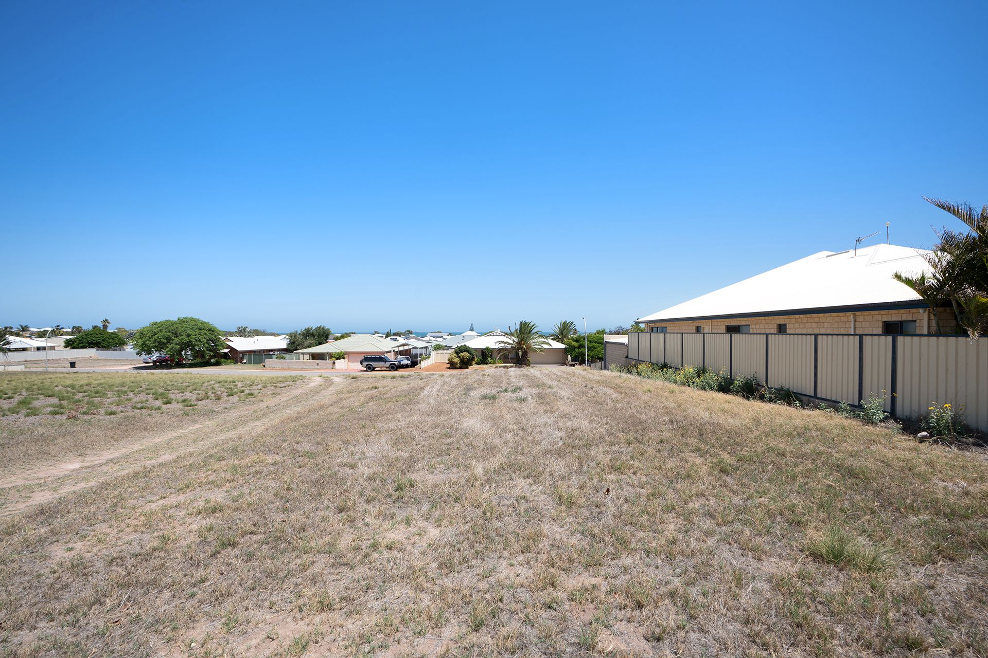 33 Quayside Vista, Drummond Cove, WA 6532